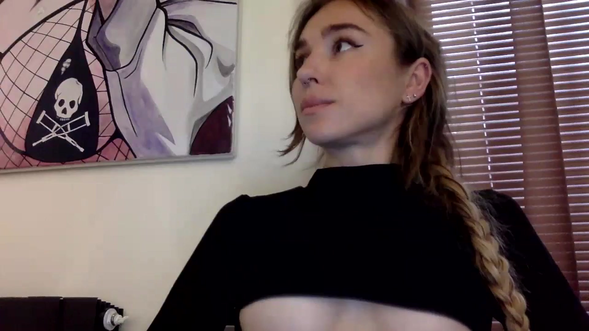 Gallery image thumbnail from EgoisticPuss's myfreecams stream on, 10/31/2023, 10:52 image 11 of 20