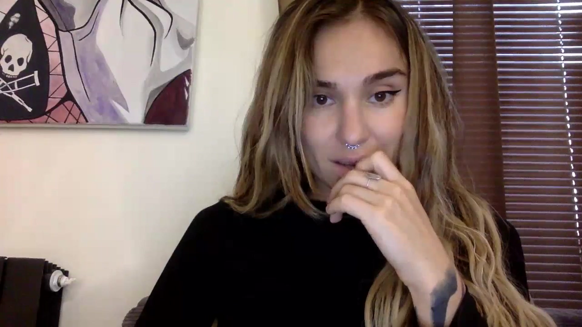 Gallery image thumbnail from EgoisticPuss's myfreecams stream on, 10/31/2023, 12:55 image 3 of 20