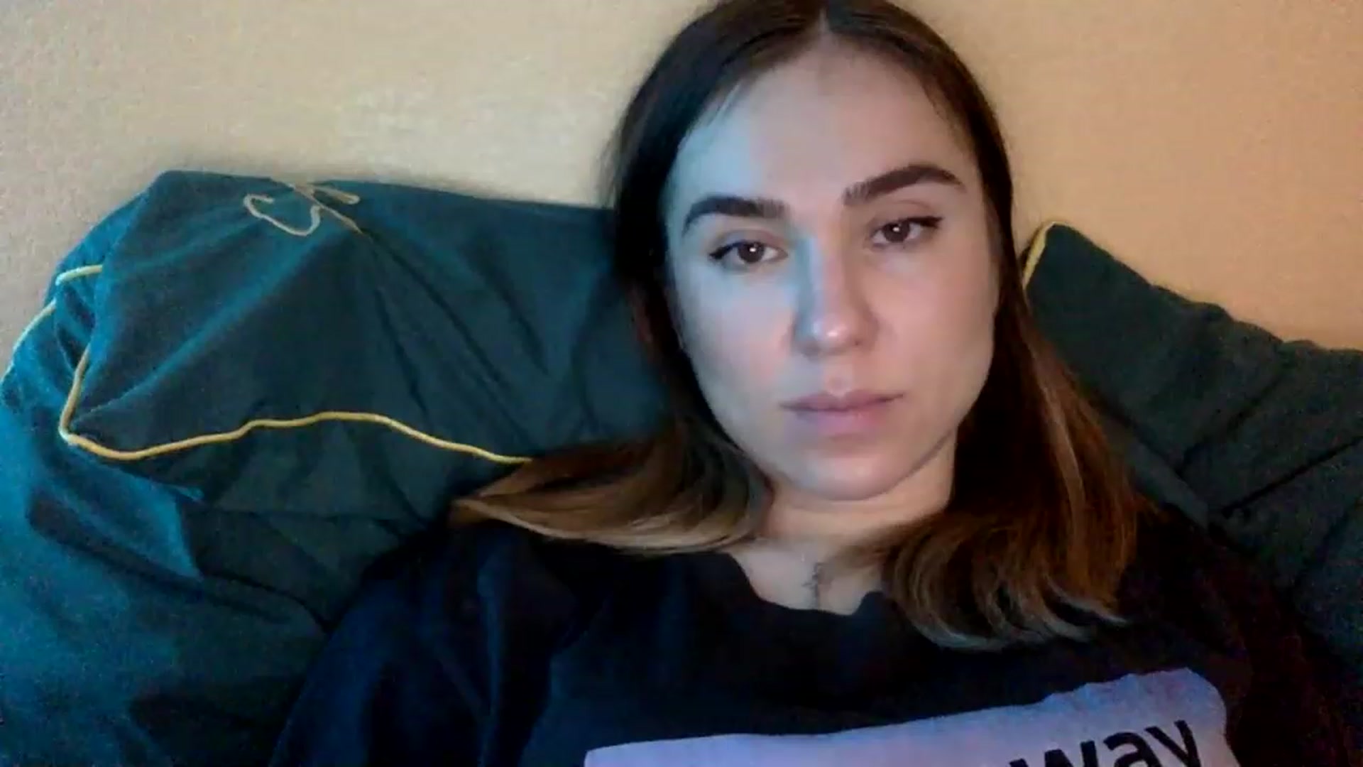 Gallery image thumbnail from EgoisticPussy's myfreecams stream on, 12/24/2022, 20:12 image 13 of 20