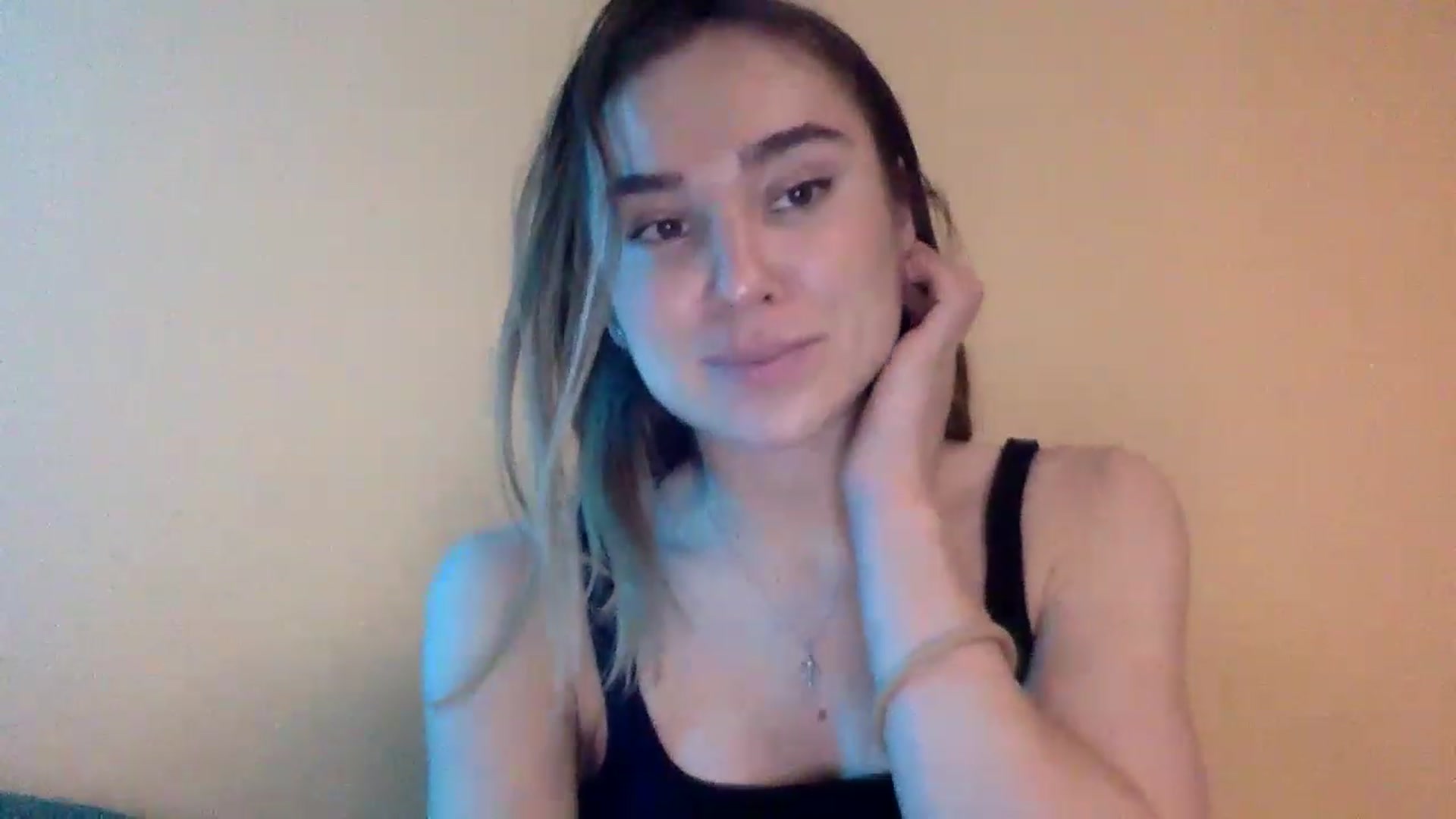Gallery image thumbnail from EgoisticPussy's myfreecams stream on, 12/25/2022, 16:30 image 14 of 20