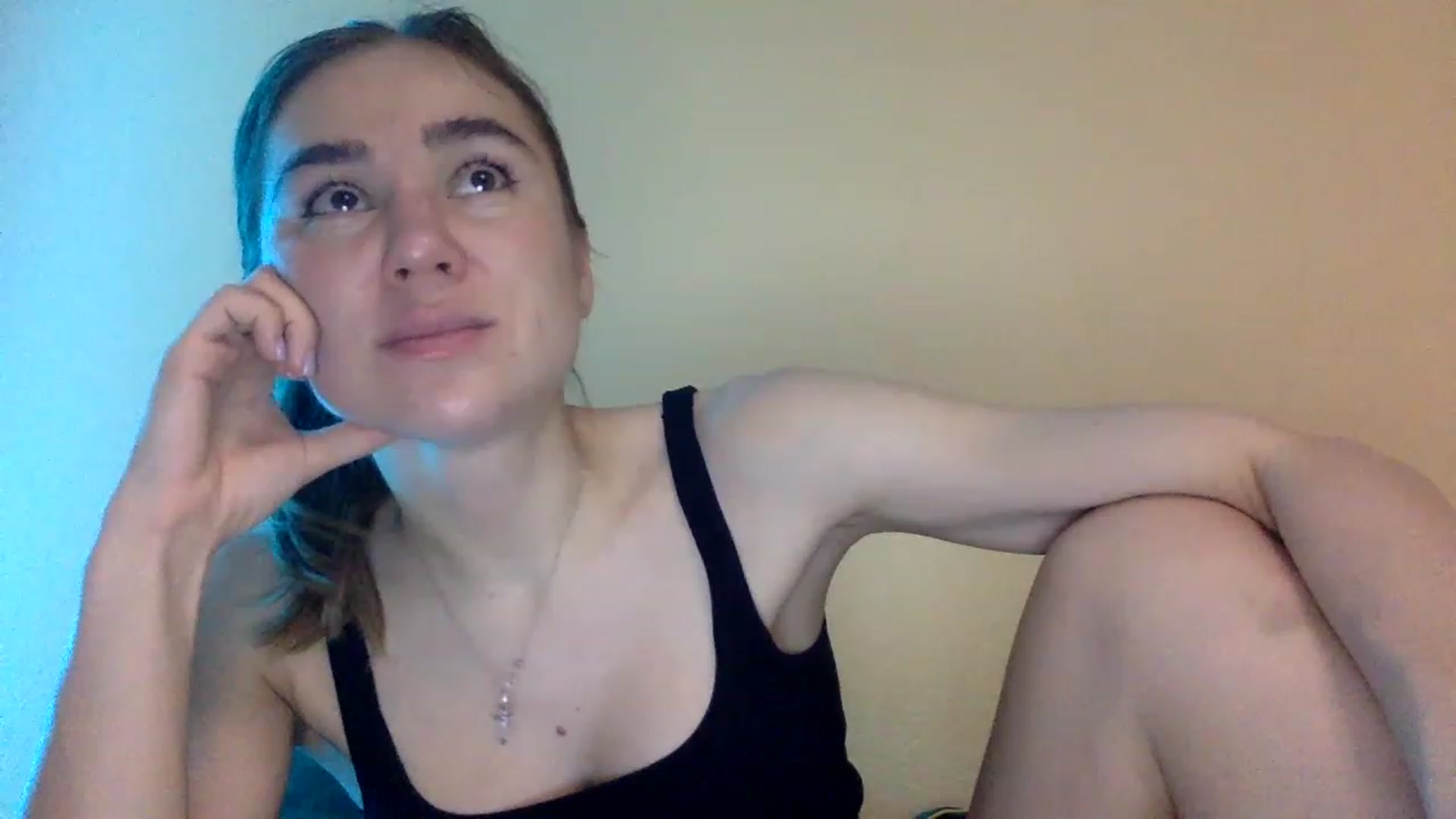Gallery image thumbnail from EgoisticPussy's myfreecams stream on, 12/25/2022, 18:03 image 4 of 20