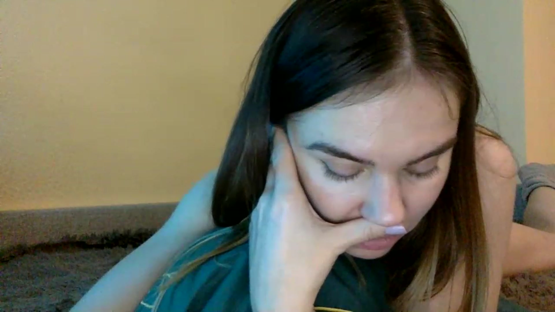 Gallery image thumbnail from EgoisticPussy's myfreecams stream on, 12/25/2022, 20:06 image 19 of 20