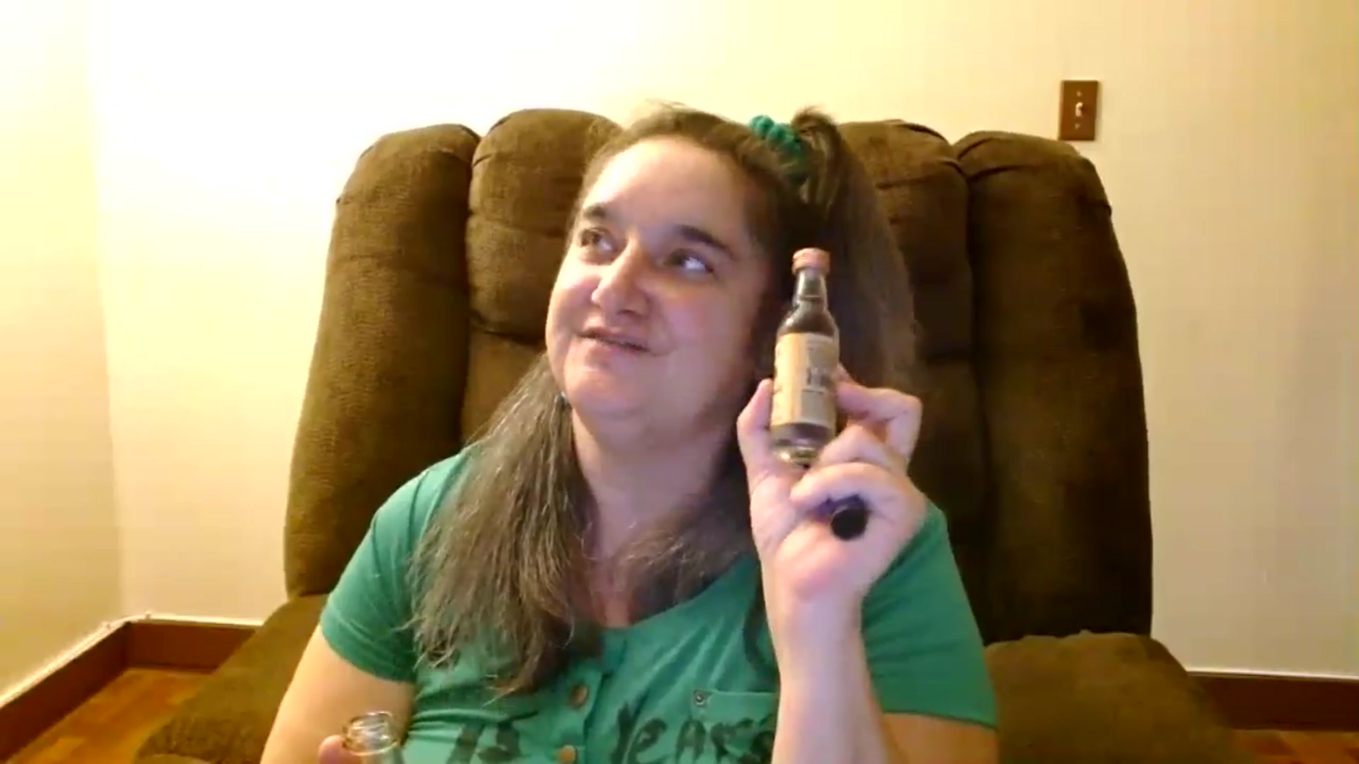 Gallery image thumbnail from EgyptBeauty's myfreecams stream on, 10/22/2024, 01:00 image 19 of 20