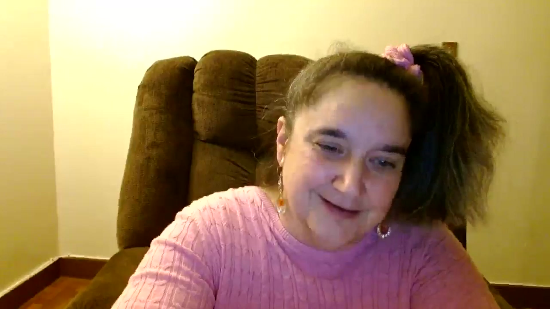 Gallery image thumbnail from EgyptBeauty's myfreecams stream on, 11/20/2024, 08:43 image 4 of 20