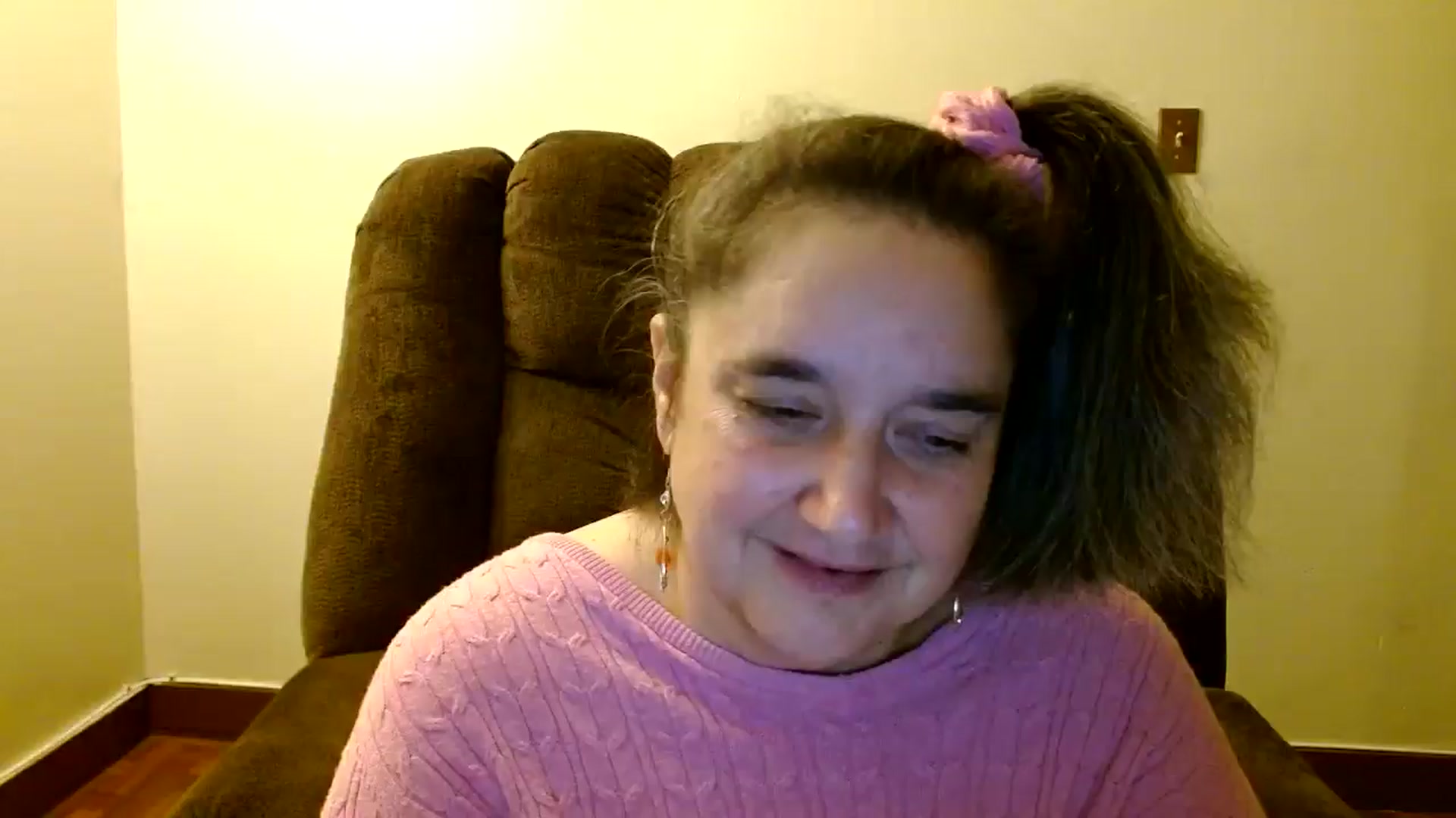 Gallery image thumbnail from EgyptBeauty's myfreecams stream on, 11/20/2024, 09:30 image 6 of 20