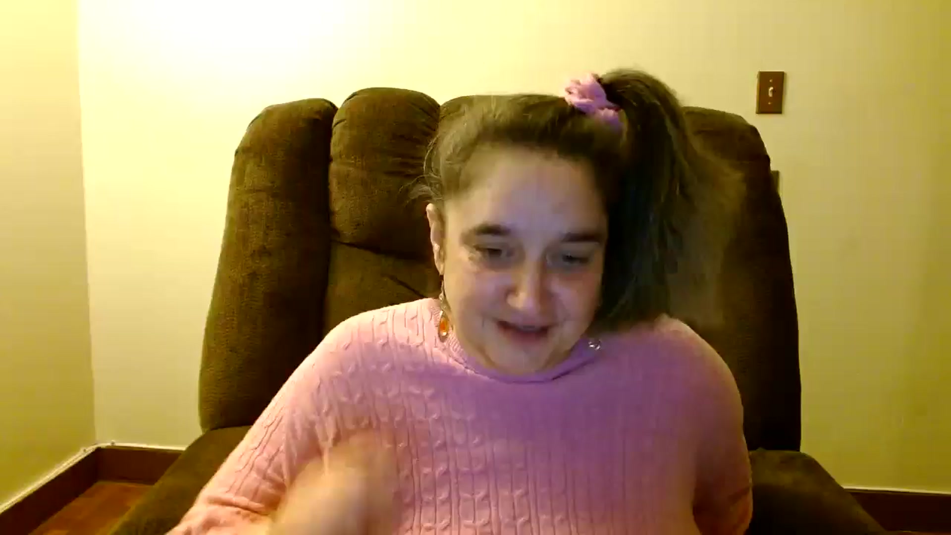 Gallery image thumbnail from EgyptBeauty's myfreecams stream on, 11/20/2024, 09:30 image 4 of 20