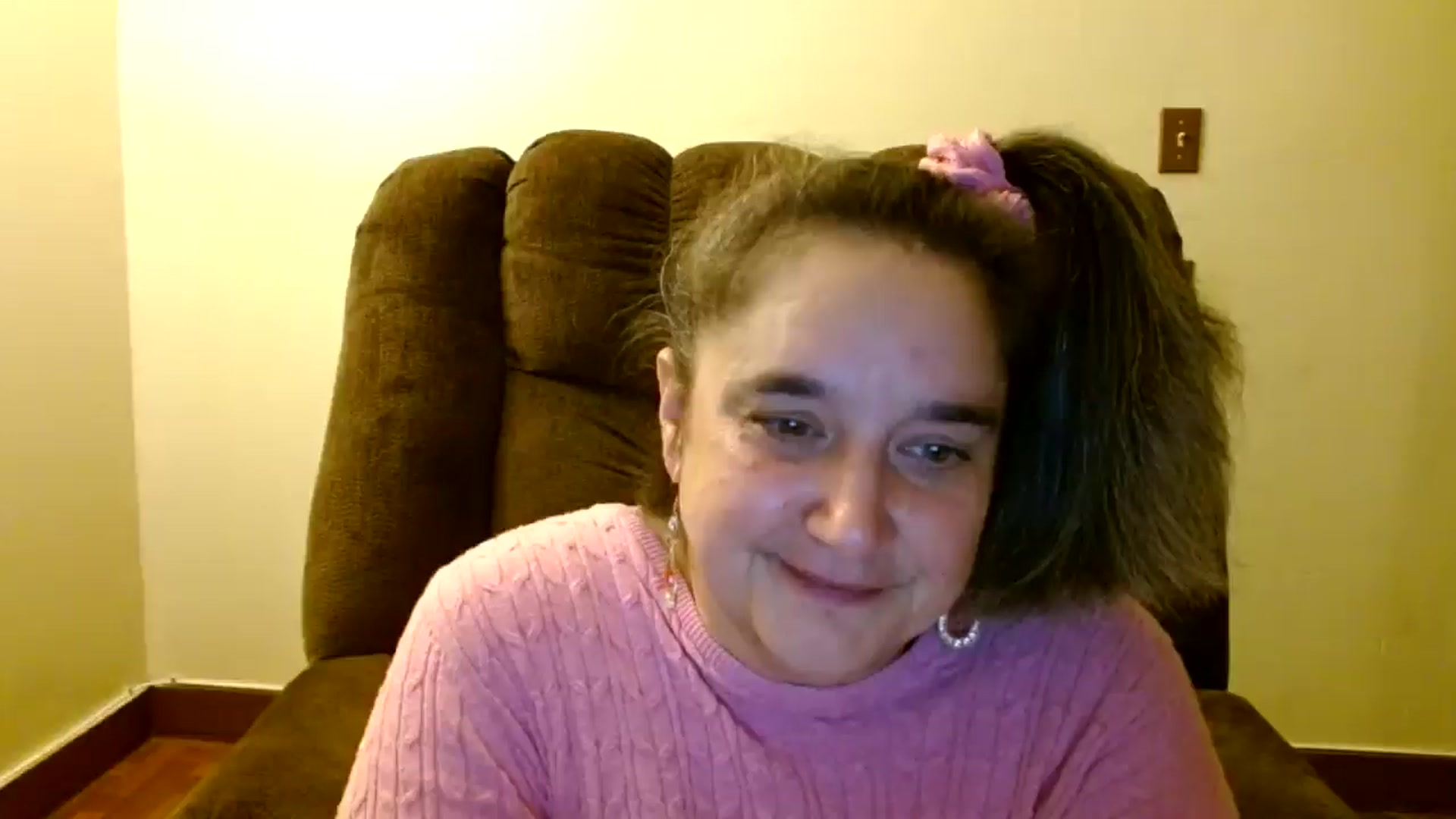 Gallery image thumbnail from EgyptBeauty's myfreecams stream on, 11/20/2024, 09:30 image 2 of 20