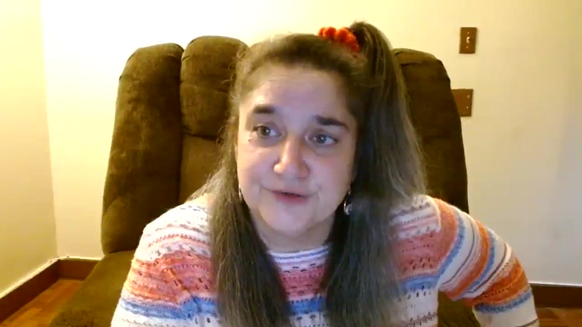 Gallery image thumbnail from EgyptBeauty's myfreecams stream on, 12/18/2024, 23:52 image 17 of 20