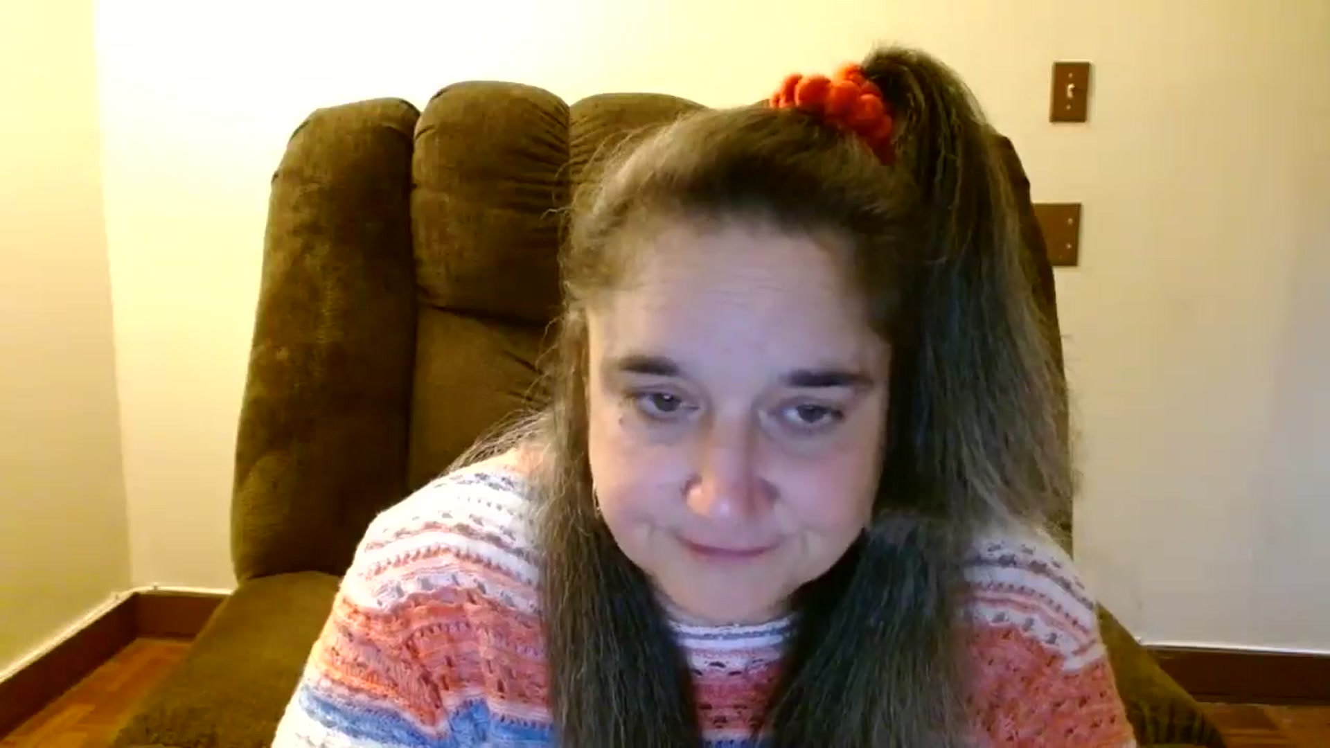 Gallery image thumbnail from EgyptBeauty's myfreecams stream on, 12/18/2024, 23:52 image 15 of 20