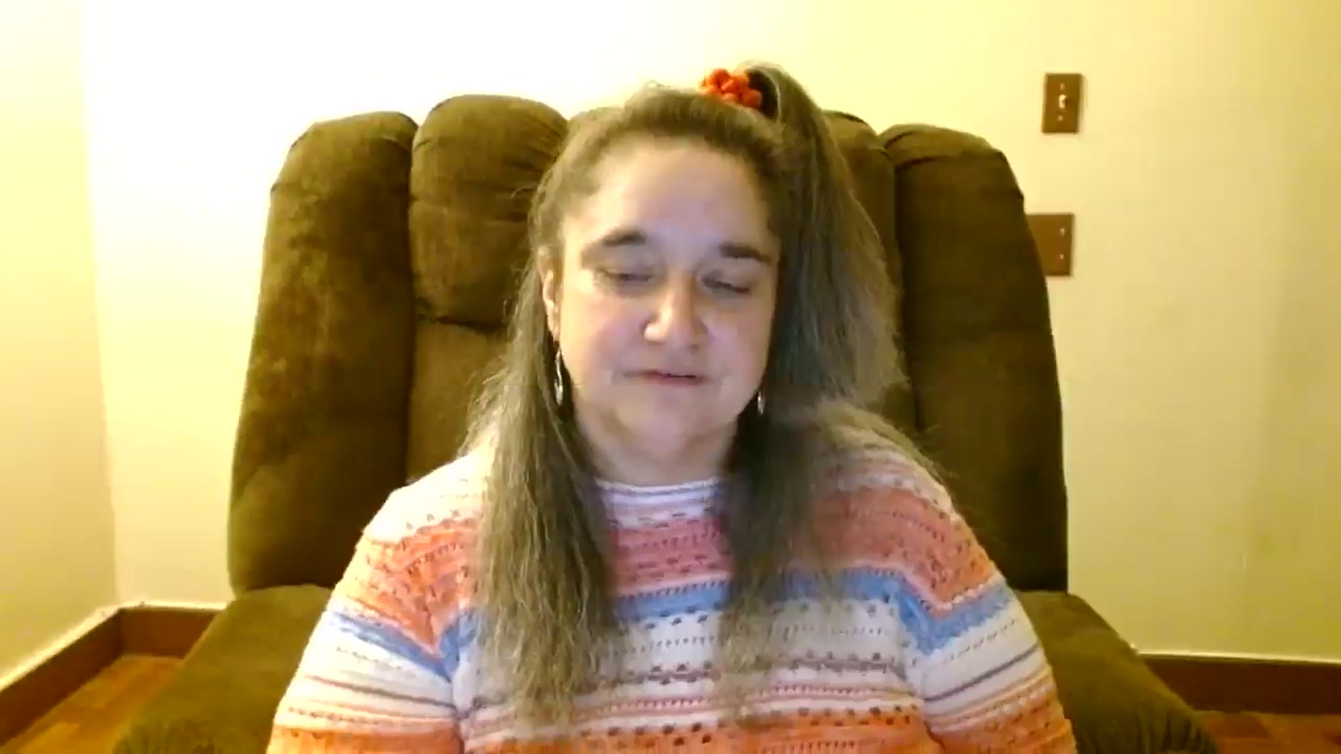 Gallery image thumbnail from EgyptBeauty's myfreecams stream on, 12/19/2024, 01:43 image 12 of 20
