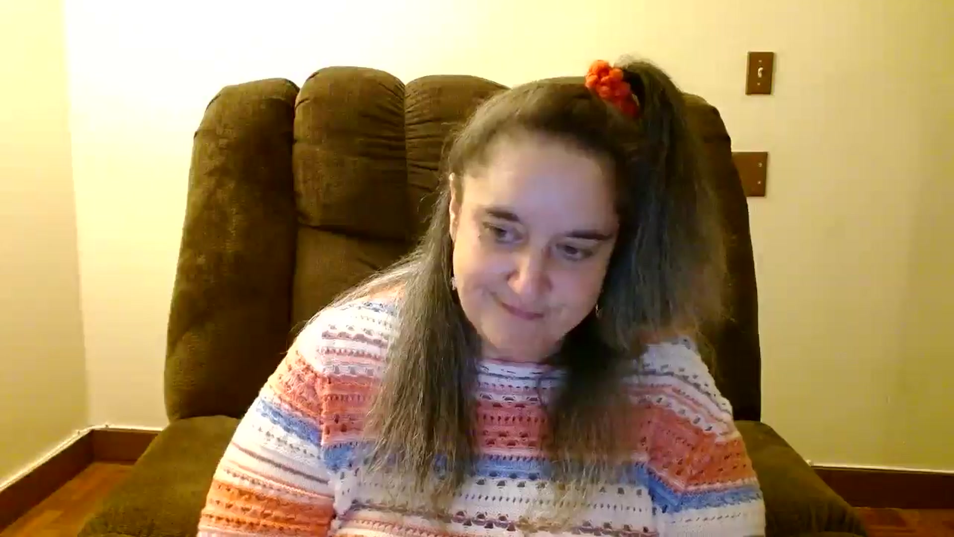 Gallery image thumbnail from EgyptBeauty's myfreecams stream on, 12/19/2024, 01:43 image 16 of 20