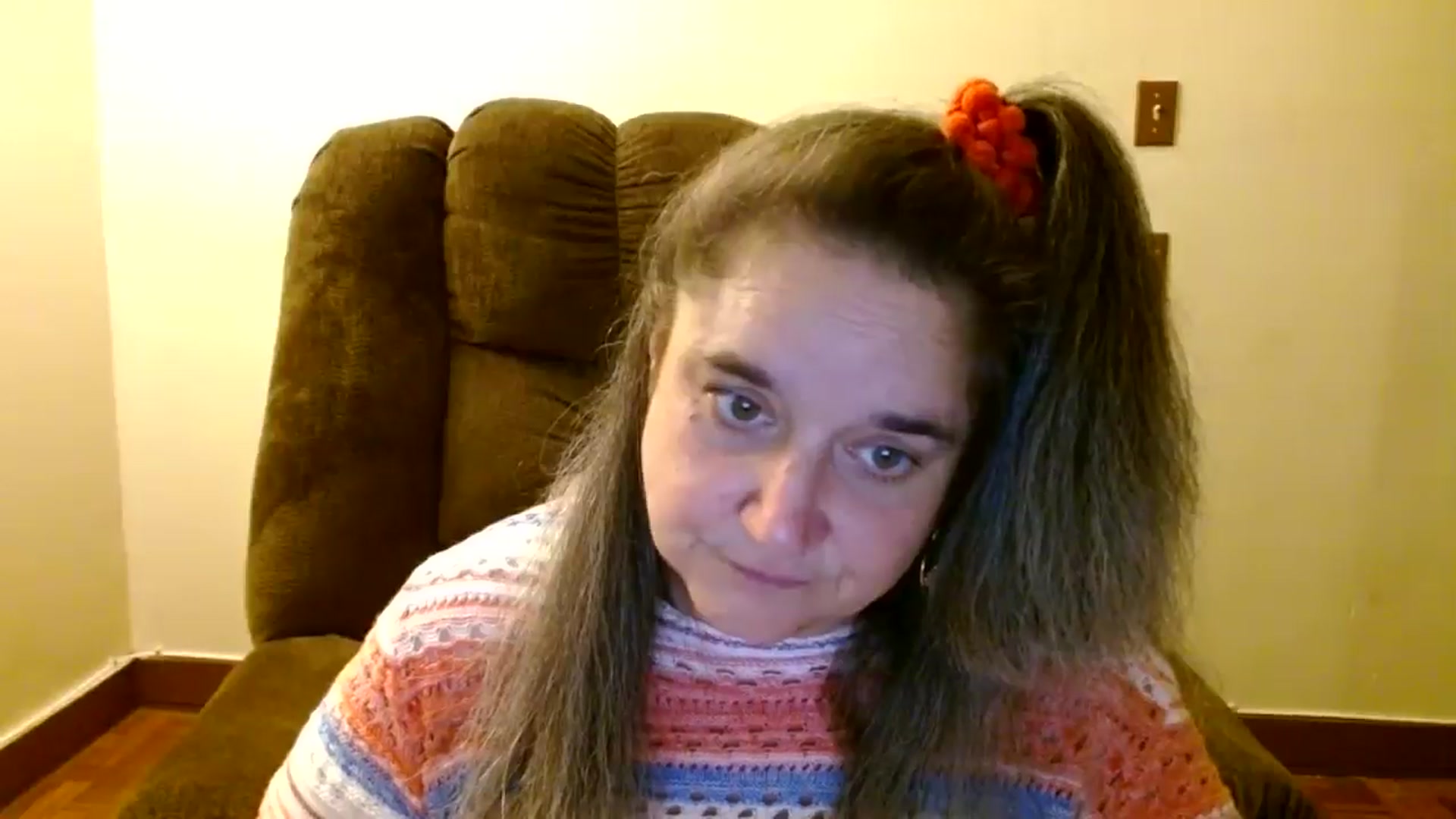 Gallery image thumbnail from EgyptBeauty's myfreecams stream on, 12/19/2024, 01:43 image 10 of 20