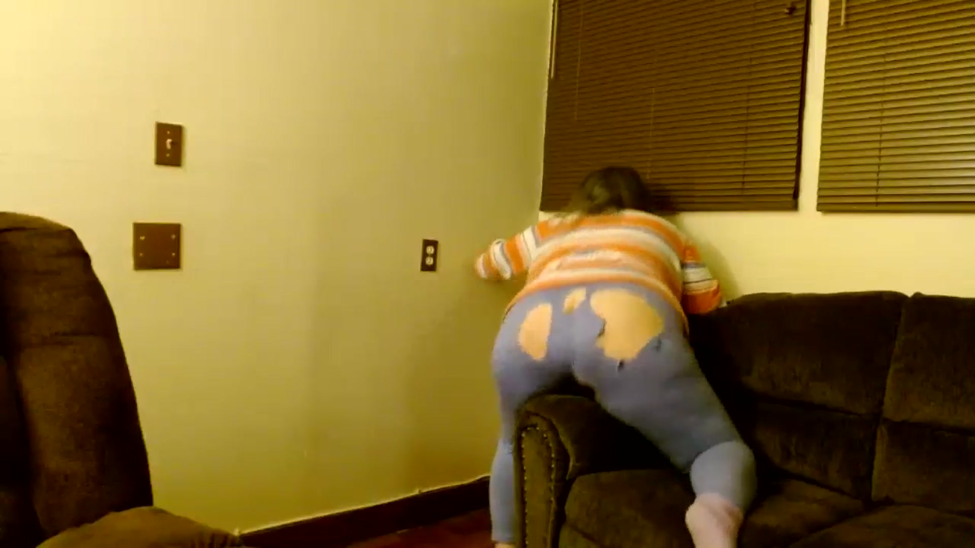 Gallery image thumbnail from EgyptBeauty's myfreecams stream on, 12/19/2024, 03:46 image 19 of 20