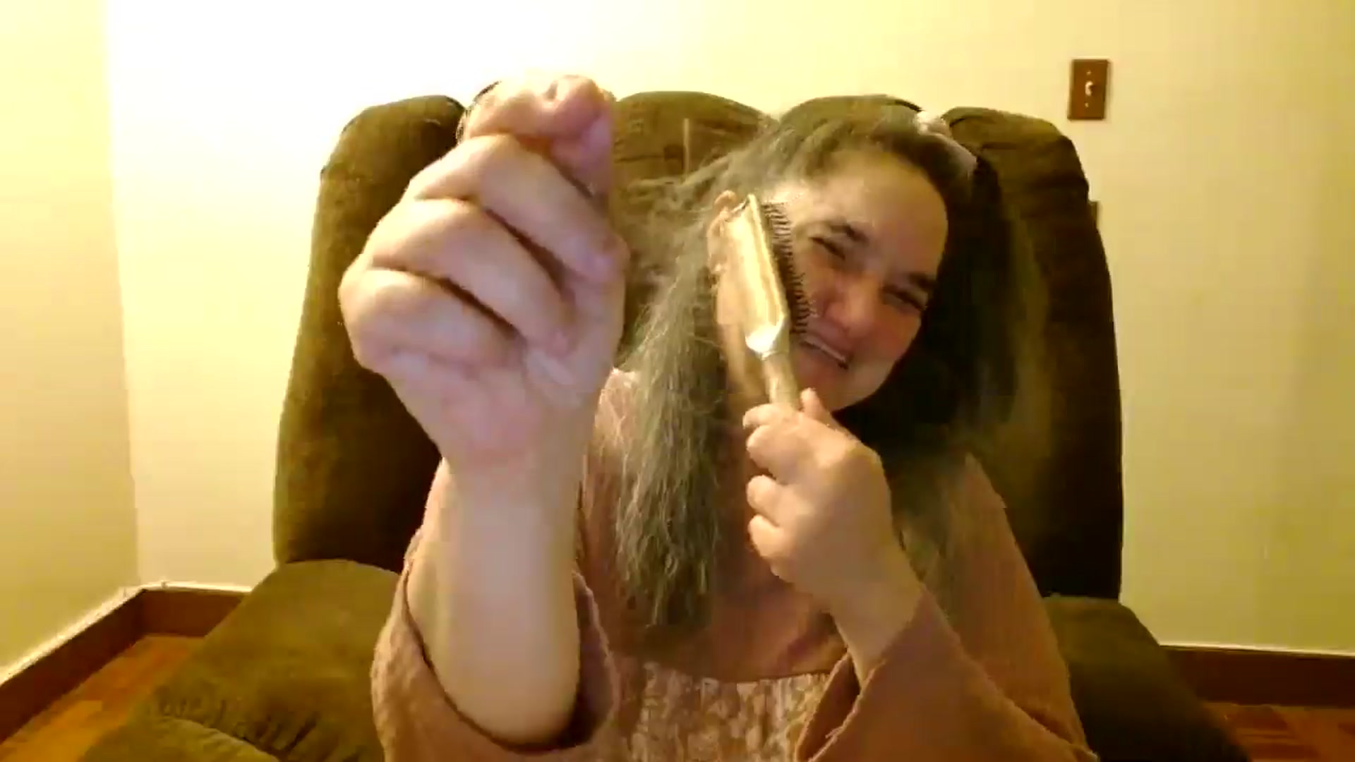 Gallery image thumbnail from EgyptBeauty's myfreecams stream on, 12/20/2024, 04:04 image 10 of 20