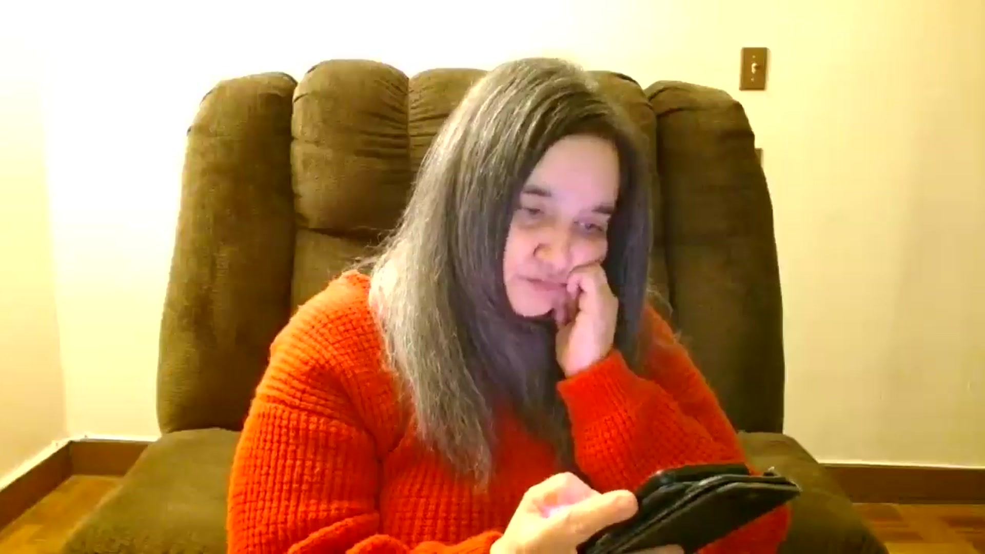 Gallery image thumbnail from EgyptBeauty's myfreecams stream on, 12/21/2024, 08:39 image 18 of 20