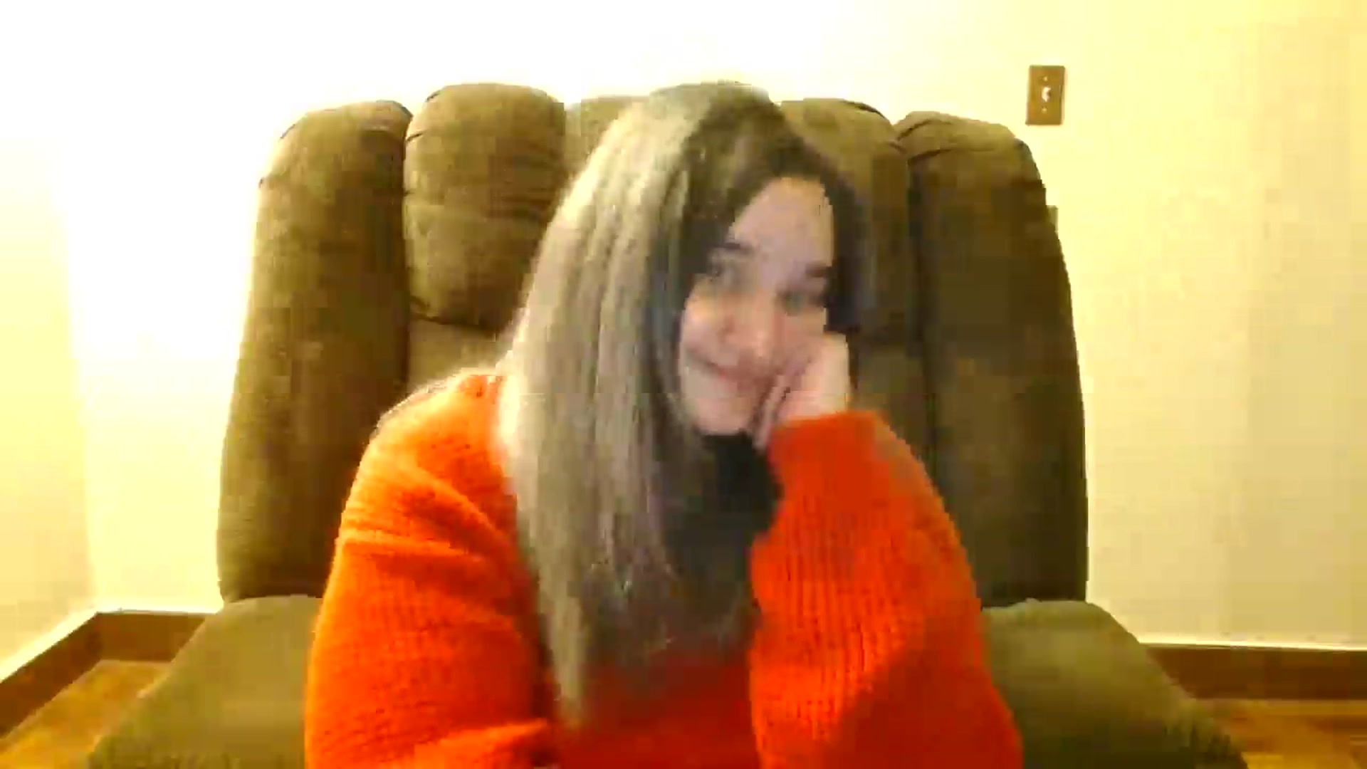 Gallery image thumbnail from EgyptBeauty's myfreecams stream on, 12/21/2024, 08:39 image 12 of 20