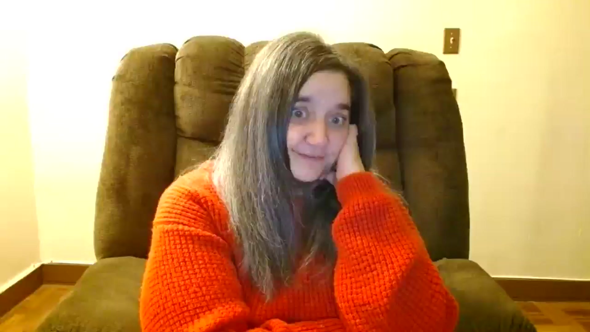 Gallery image thumbnail from EgyptBeauty's myfreecams stream on, 12/21/2024, 08:39 image 14 of 20
