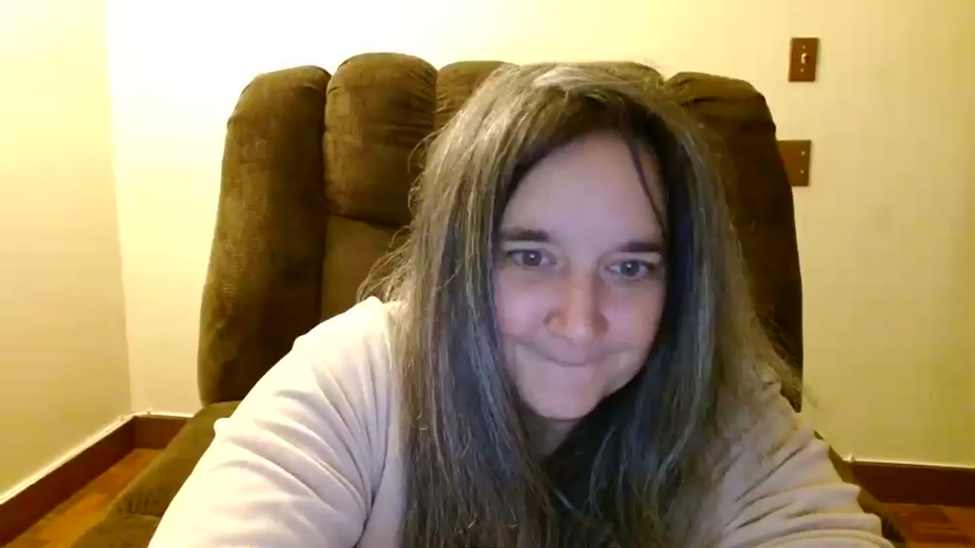 Gallery image thumbnail from EgyptBeauty's myfreecams stream on, 12/25/2024, 11:49 image 7 of 20