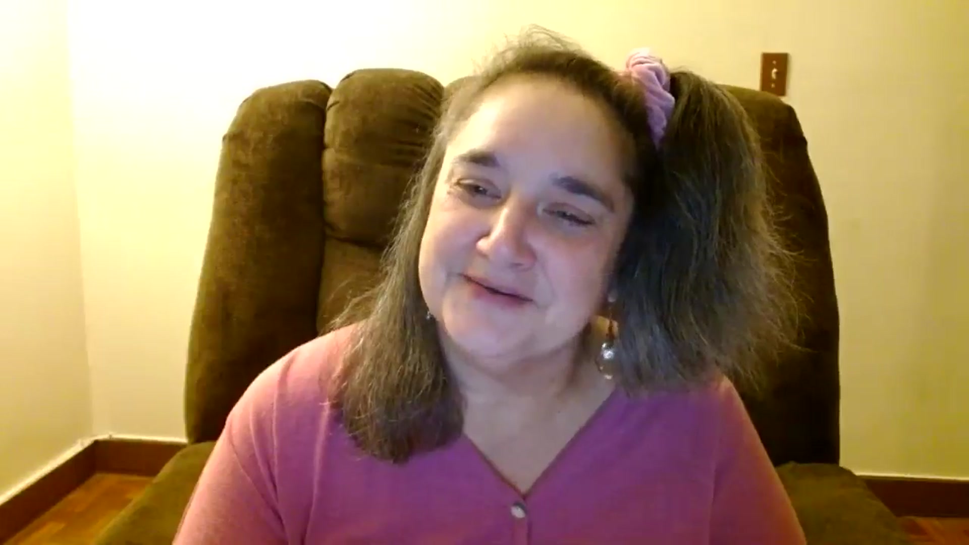 Gallery image thumbnail from EgyptBeauty's myfreecams stream on, 02/16/2025, 02:25 image 4 of 20