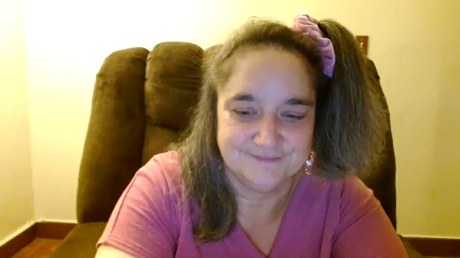 Gallery image thumbnail from EgyptBeauty's myfreecams stream on, 02/16/2025, 04:34 image 12 of 20