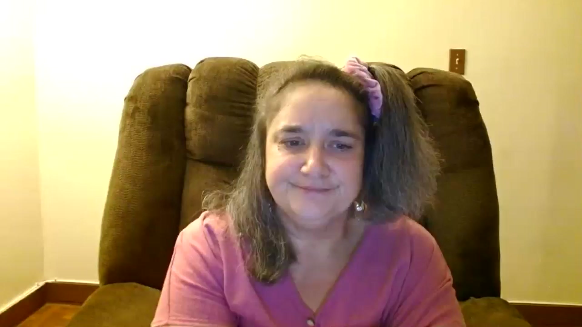 Gallery image thumbnail from EgyptBeauty's myfreecams stream on, 02/16/2025, 04:34 image 16 of 20