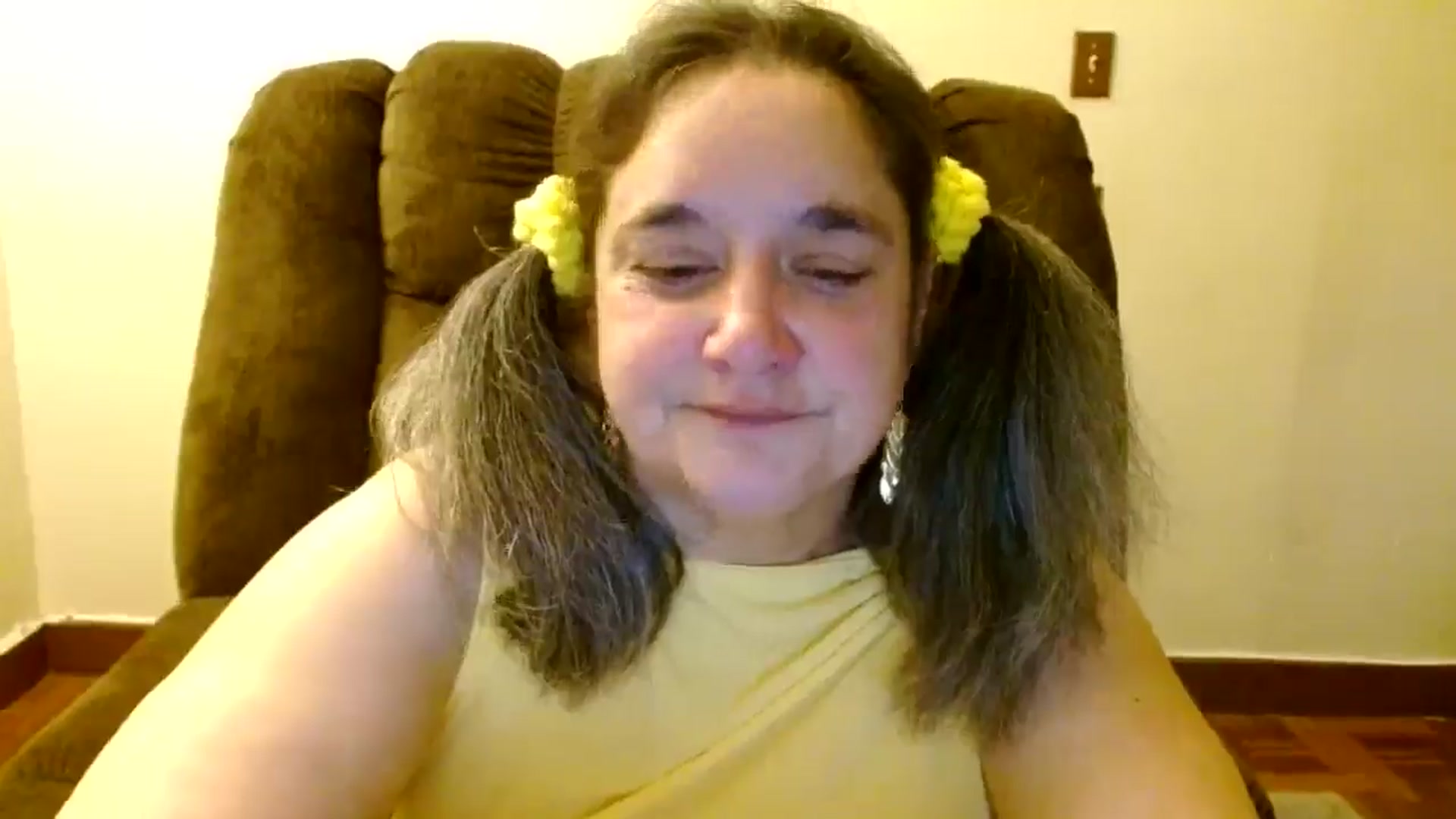 Gallery image thumbnail from EgyptBeauty's myfreecams stream on, 02/20/2025, 01:43 image 13 of 20
