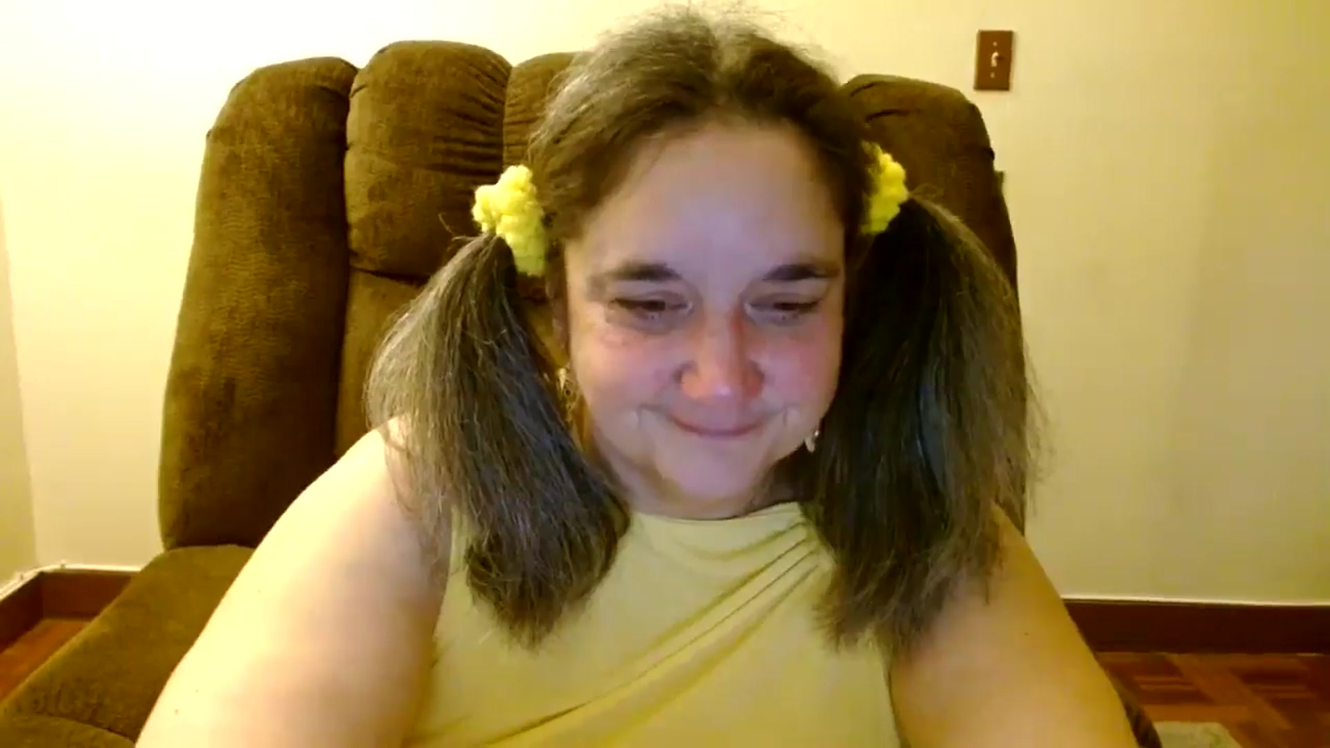 Gallery image thumbnail from EgyptBeauty's myfreecams stream on, 02/20/2025, 01:43 image 11 of 20