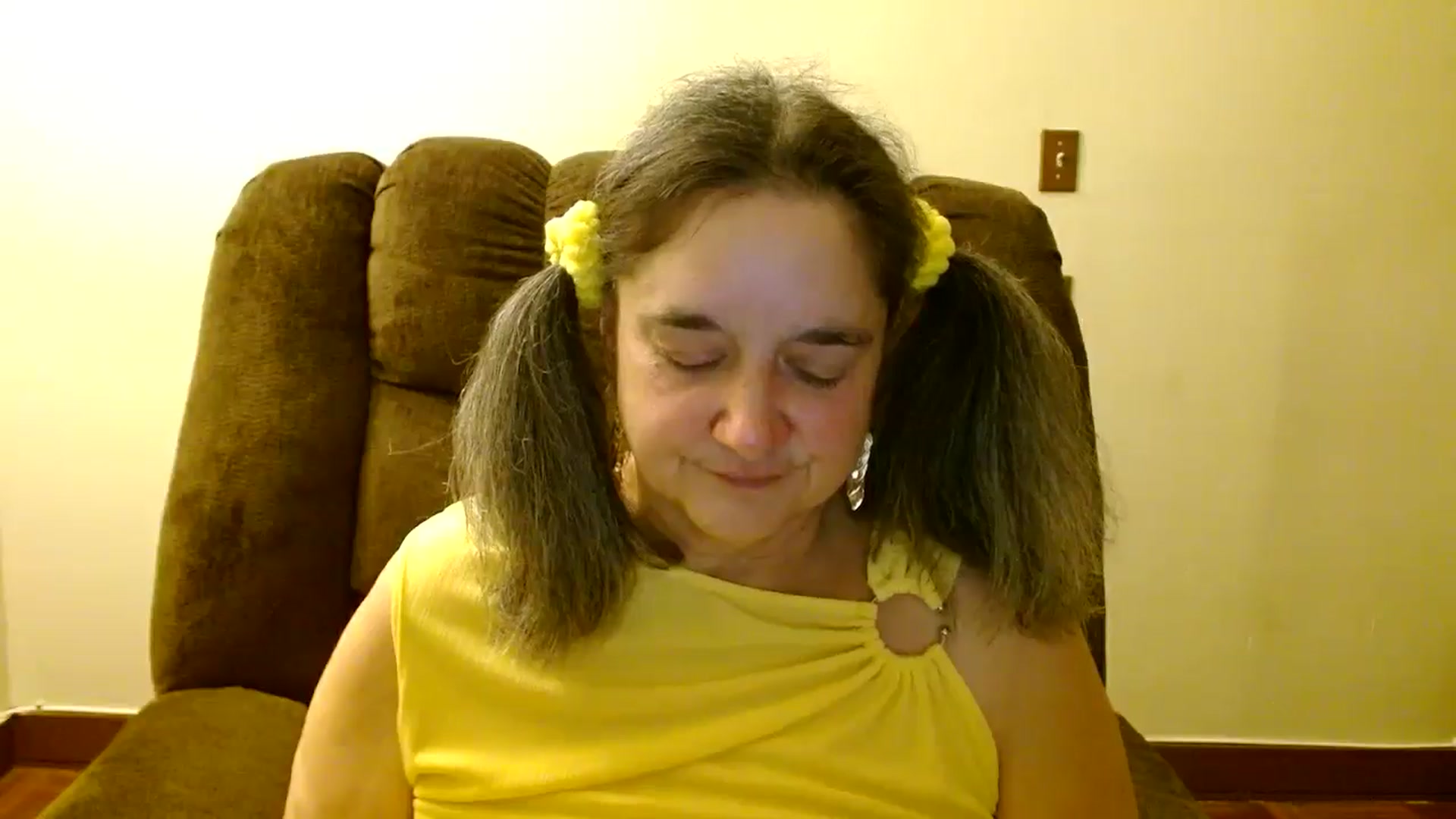 Gallery image thumbnail from EgyptBeauty's myfreecams stream on, 02/20/2025, 02:07 image 6 of 20