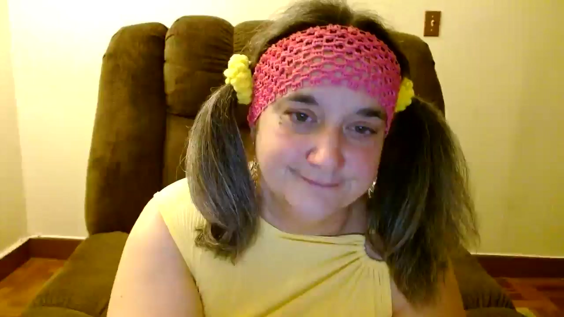 Gallery image thumbnail from EgyptBeauty's myfreecams stream on, 02/20/2025, 02:33 image 8 of 20