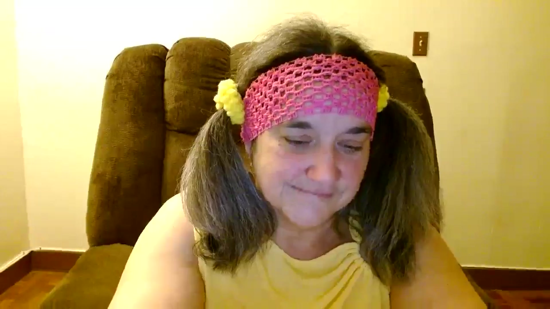 Gallery image thumbnail from EgyptBeauty's myfreecams stream on, 02/20/2025, 02:33 image 13 of 20
