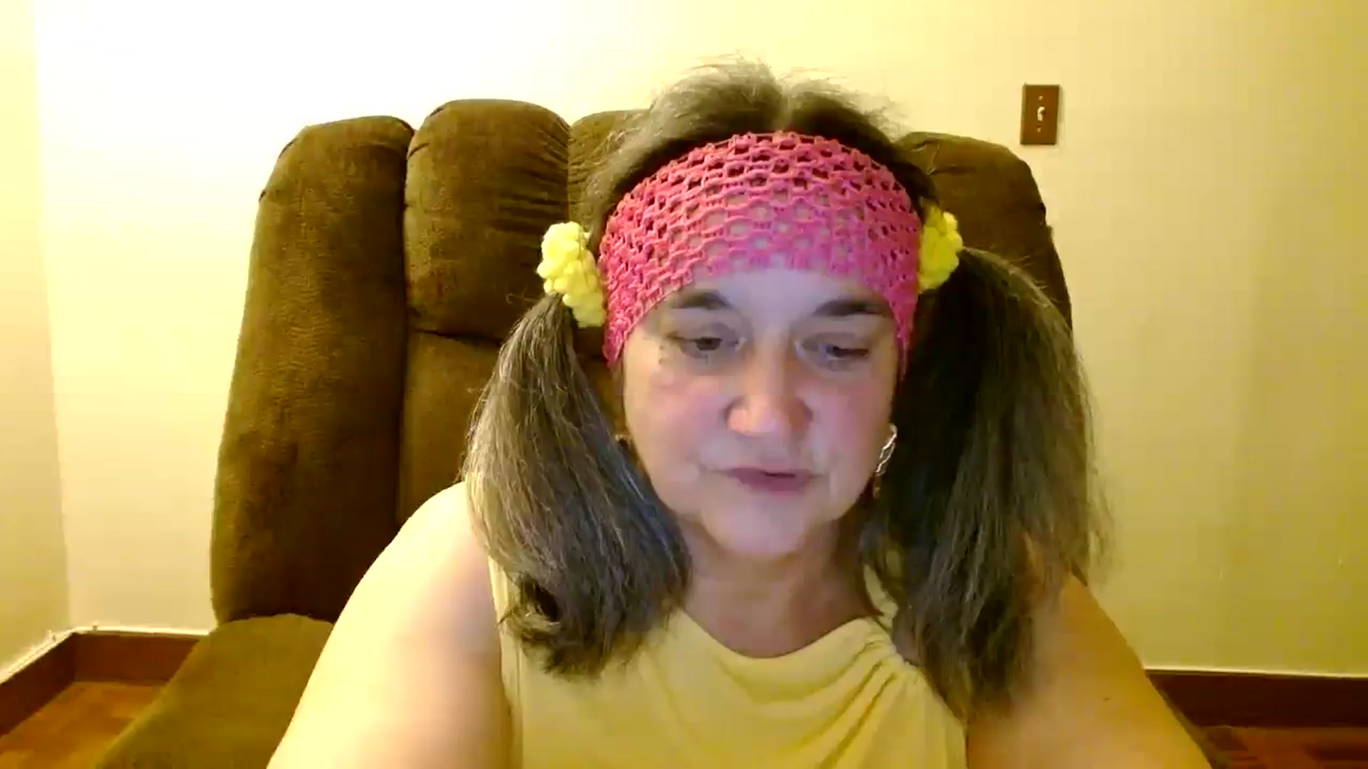 Gallery image thumbnail from EgyptBeauty's myfreecams stream on, 02/20/2025, 02:33 image 14 of 20