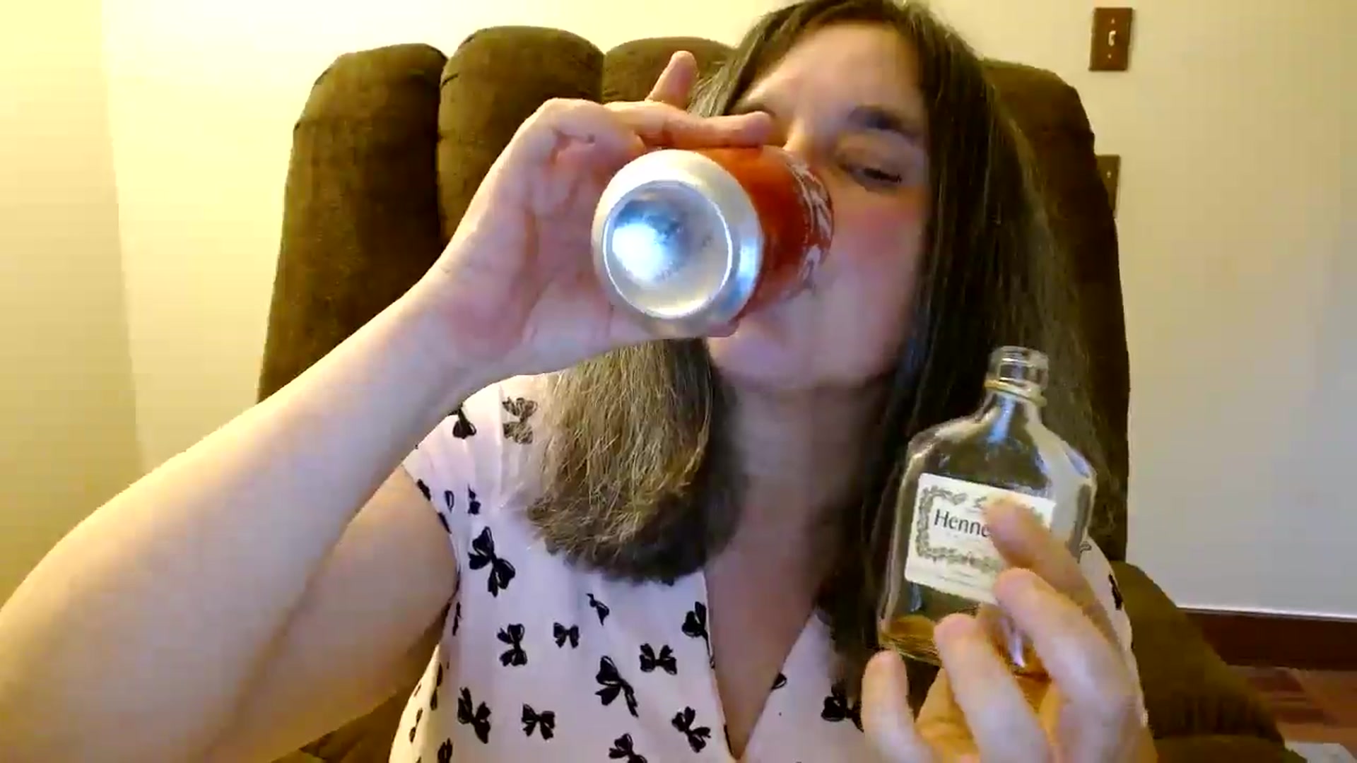 Gallery image thumbnail from EgyptBeauty's myfreecams stream on, 02/21/2025, 23:49 image 17 of 20