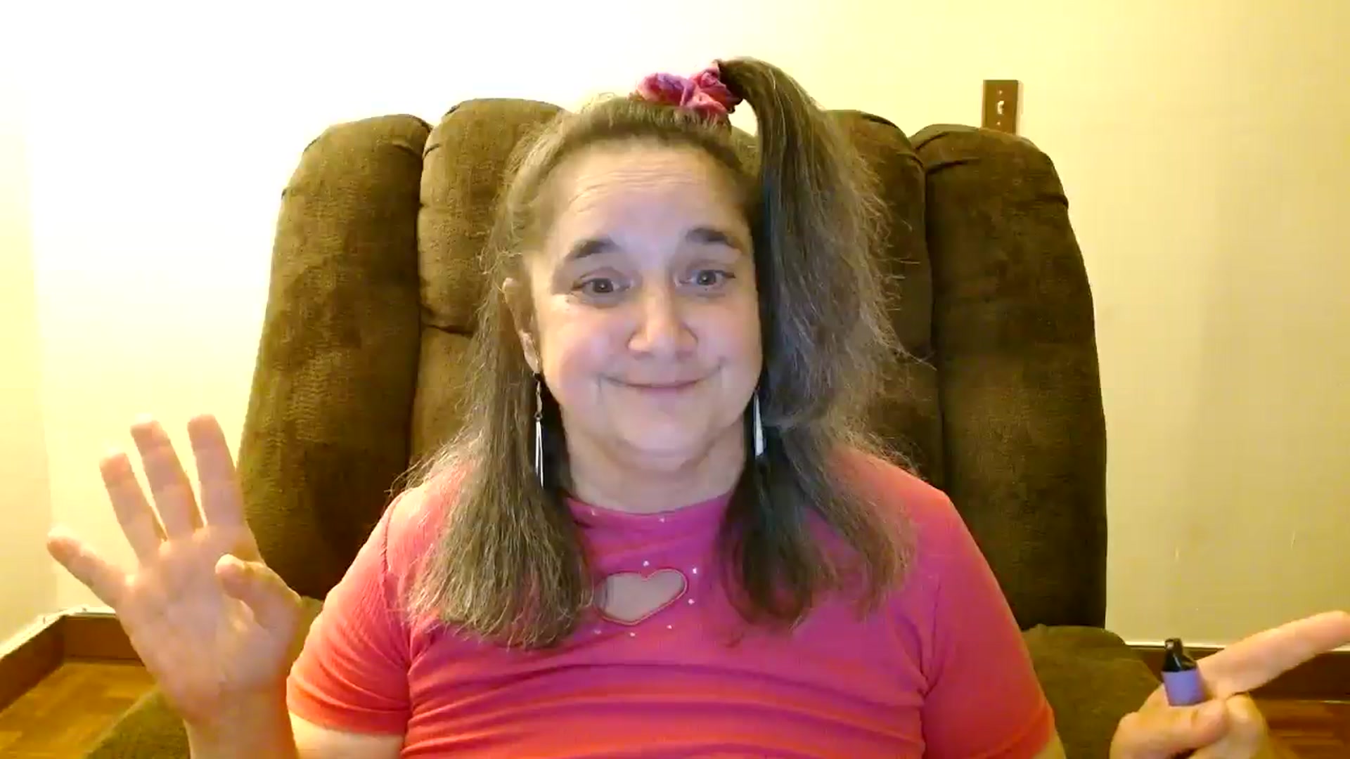 Gallery image thumbnail from EgyptBeauty's myfreecams stream on, 02/26/2025, 10:01 image 15 of 20