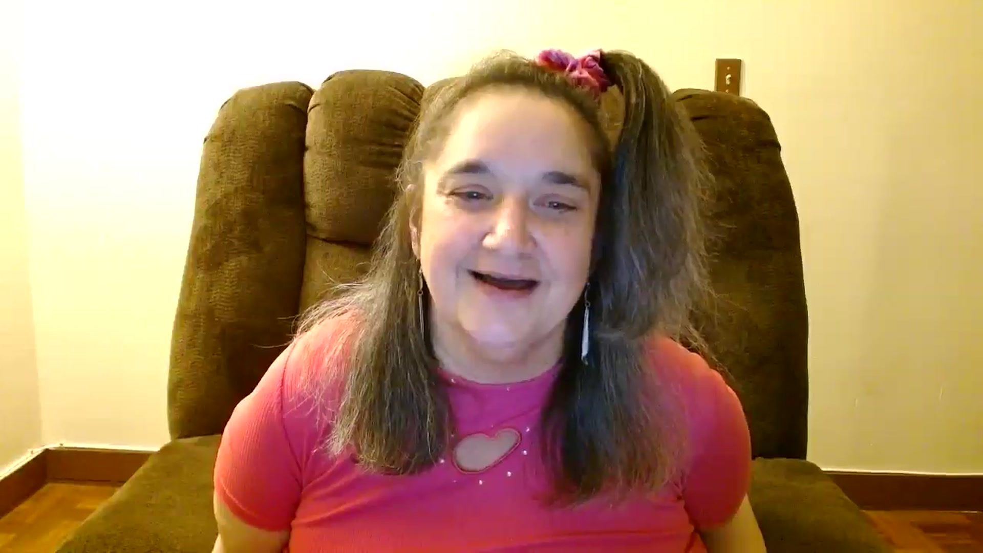 Gallery image thumbnail from EgyptBeauty's myfreecams stream on, 02/26/2025, 10:01 image 17 of 20