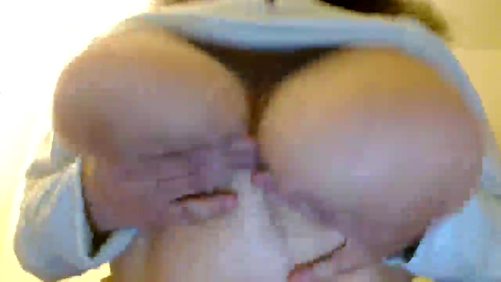 Gallery image thumbnail from EgyptBeauty's myfreecams stream on, 03/10/2025, 06:29 image 12 of 20
