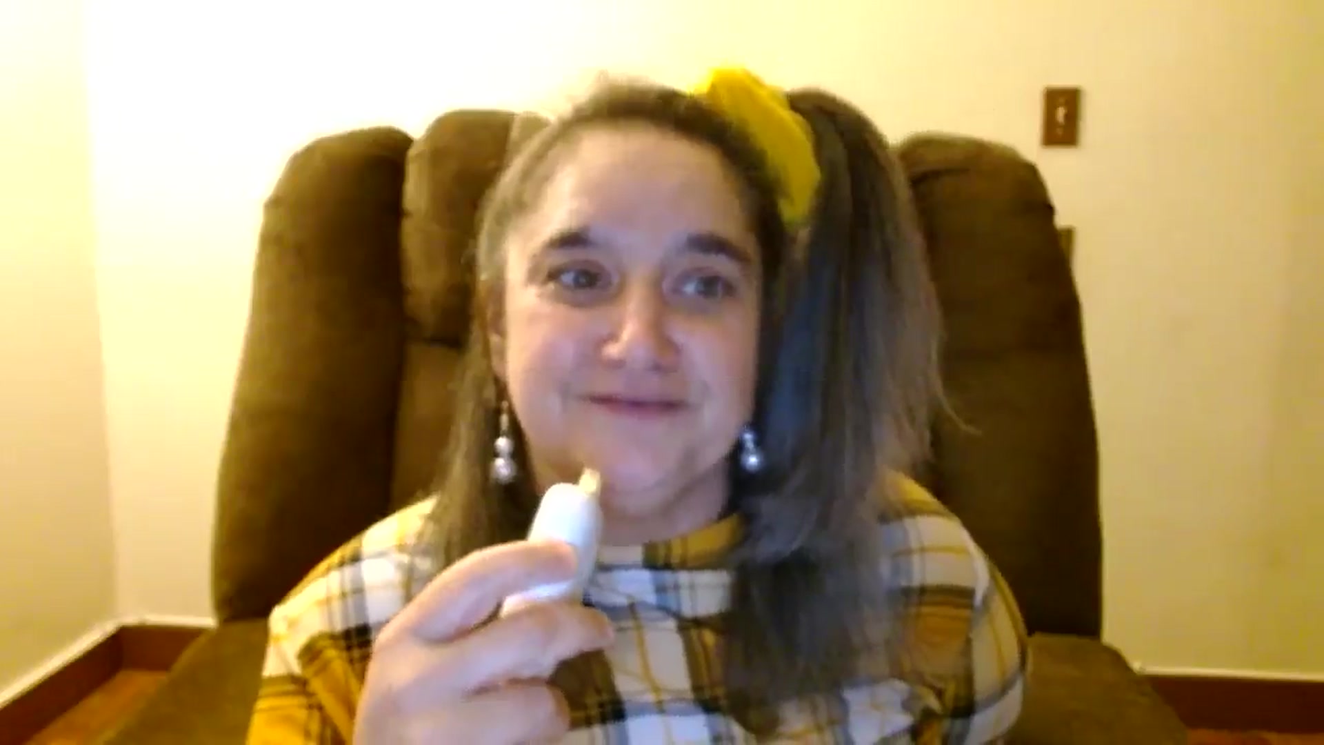 Gallery image thumbnail from EgyptBeauty's myfreecams stream on, 03/31/2025, 11:23 image 18 of 20