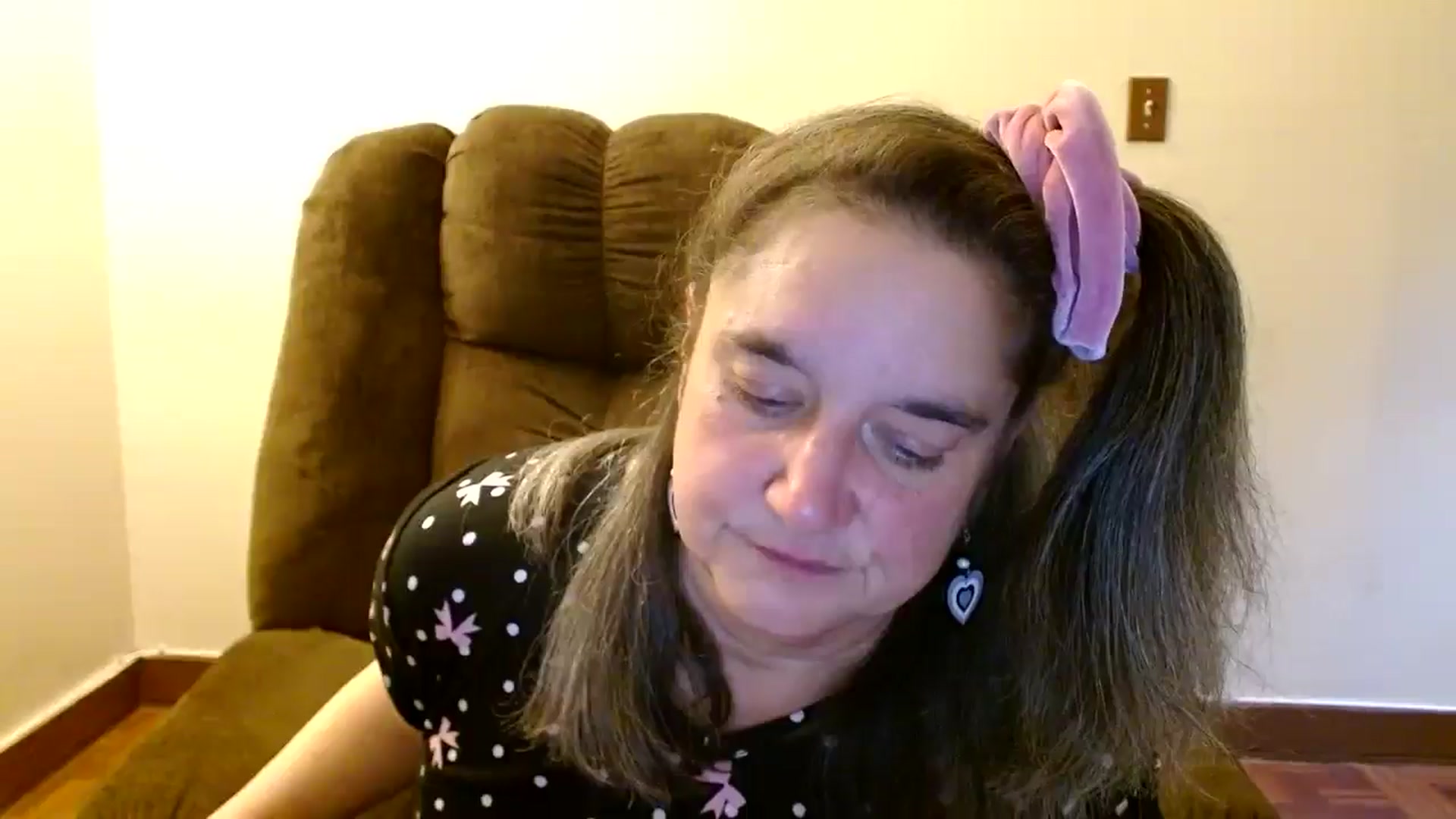 Gallery image thumbnail from EgyptBeauty's myfreecams stream on, 04/19/2025, 22:34 image 13 of 20
