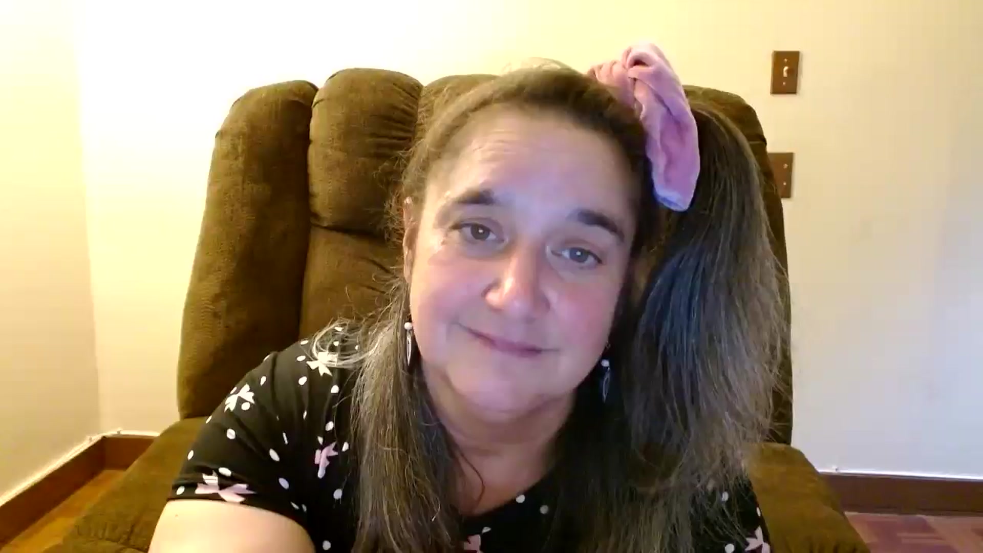 Gallery image thumbnail from EgyptBeauty's myfreecams stream on, 04/19/2025, 22:34 image 19 of 20