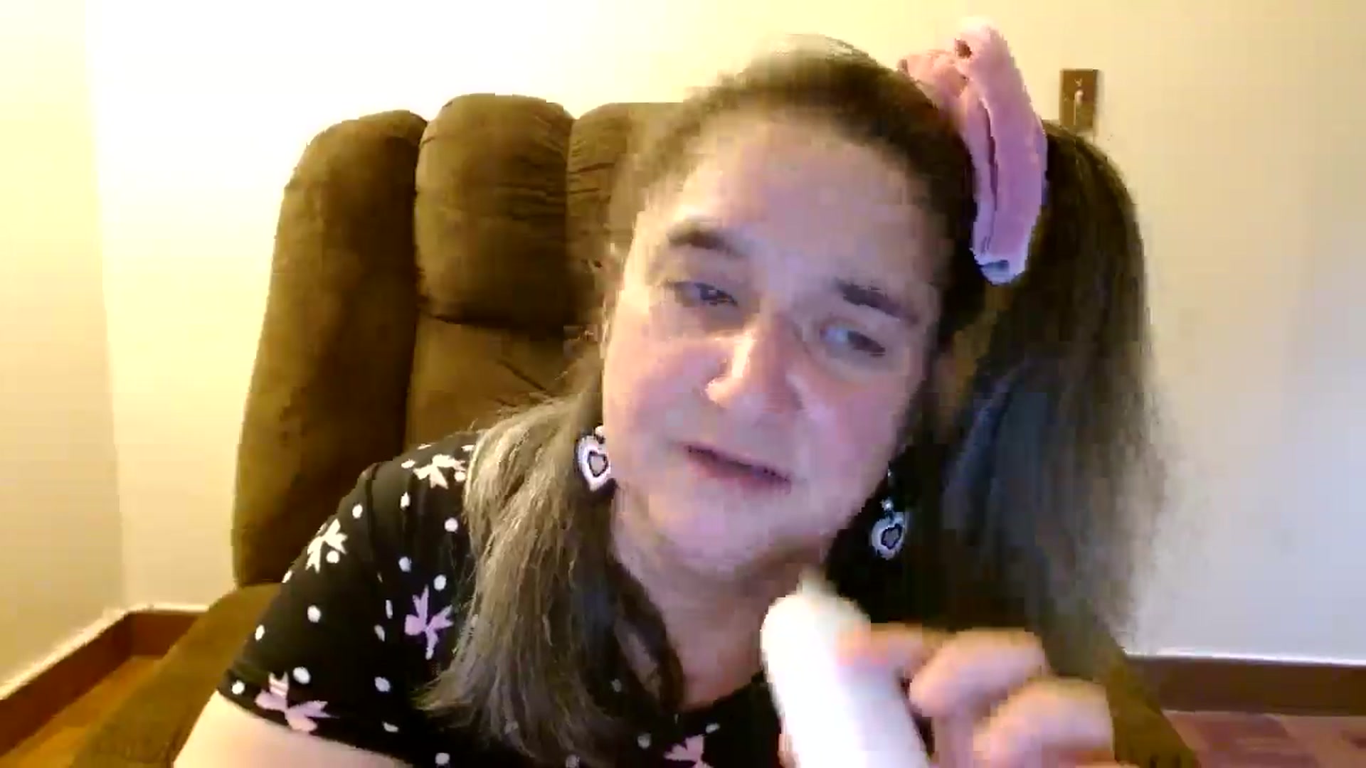 Gallery image thumbnail from EgyptBeauty's myfreecams stream on, 04/19/2025, 22:34 image 11 of 20