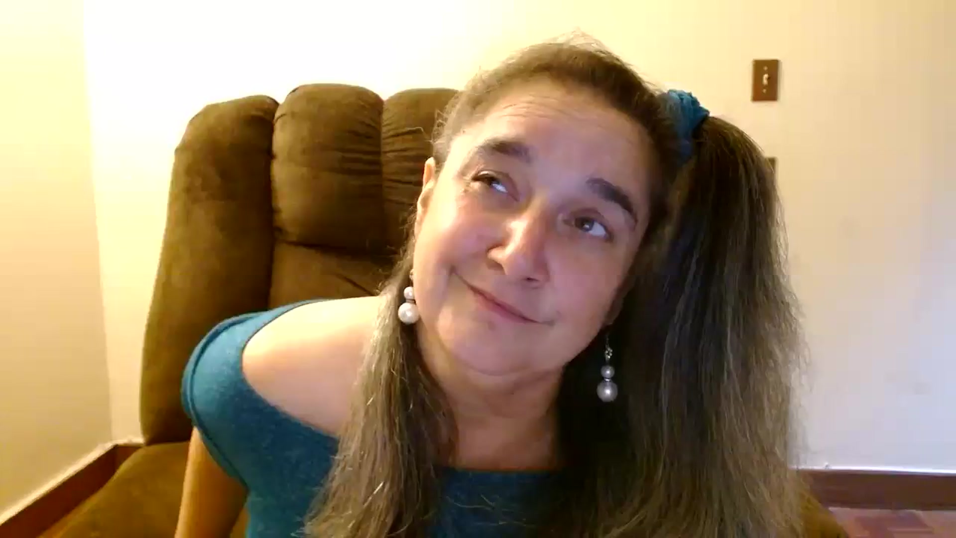 Gallery image thumbnail from EgyptBeauty's myfreecams stream on, 07/31/2025, 19:42 image 15 of 20