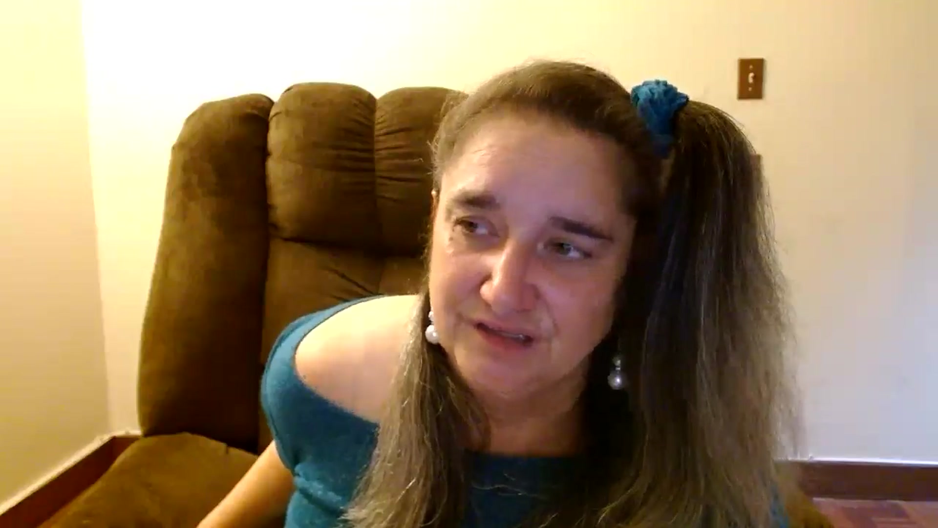 Gallery image thumbnail from EgyptBeauty's myfreecams stream on, 07/31/2025, 19:42 image 18 of 20
