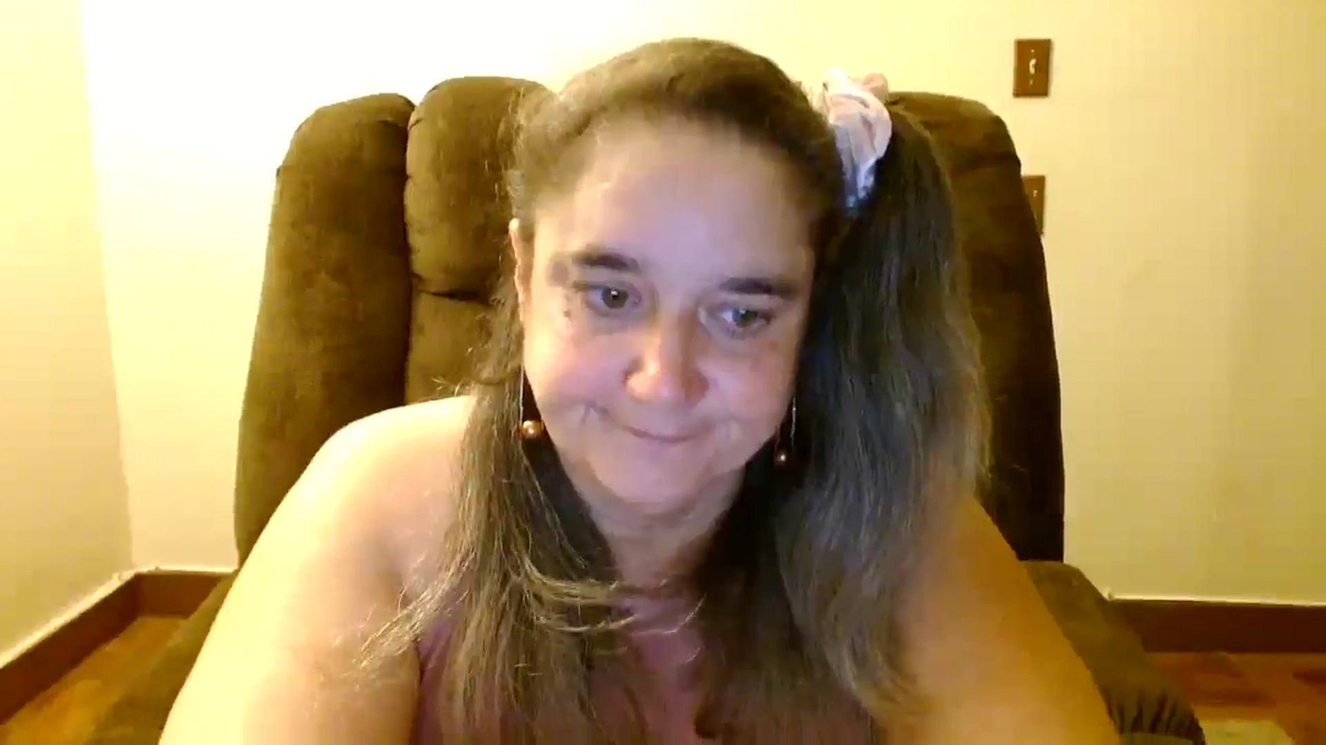 Gallery image thumbnail from EgyptBeauty's myfreecams stream on, 08/24/2025, 08:10 image 19 of 20