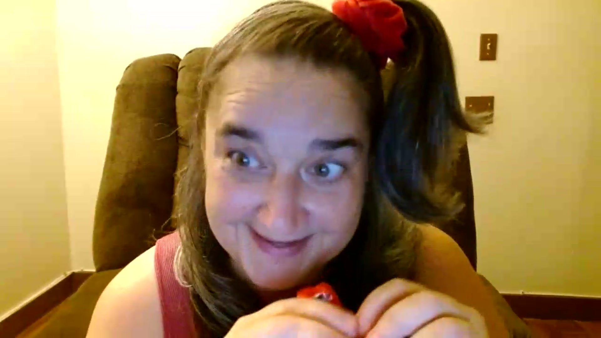 Gallery image thumbnail from EgyptBeauty's myfreecams stream on, 08/22/2026, 04:34 image 10 of 20