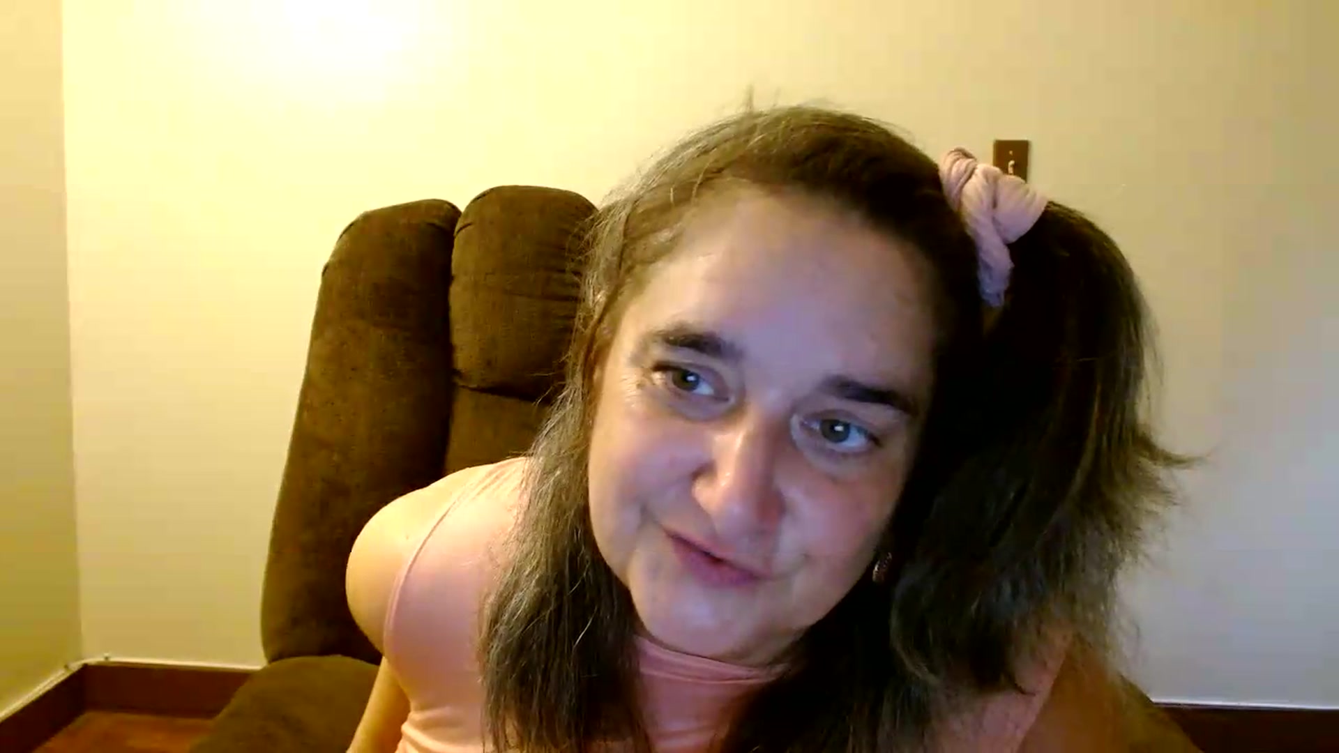Gallery image thumbnail from EgyptBeauty's myfreecams stream on, 09/04/2026, 23:46 image 6 of 20