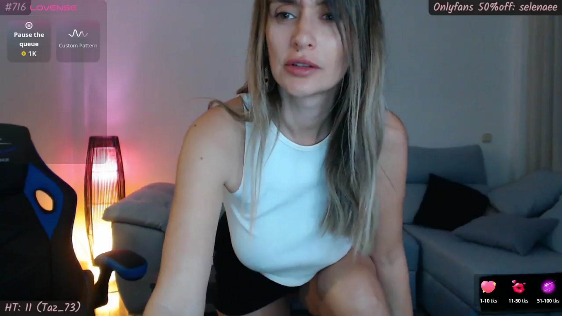 Gallery image thumbnail from EidyiaBelle's myfreecams stream on, 04/14/2026, 22:31 image 17 of 20