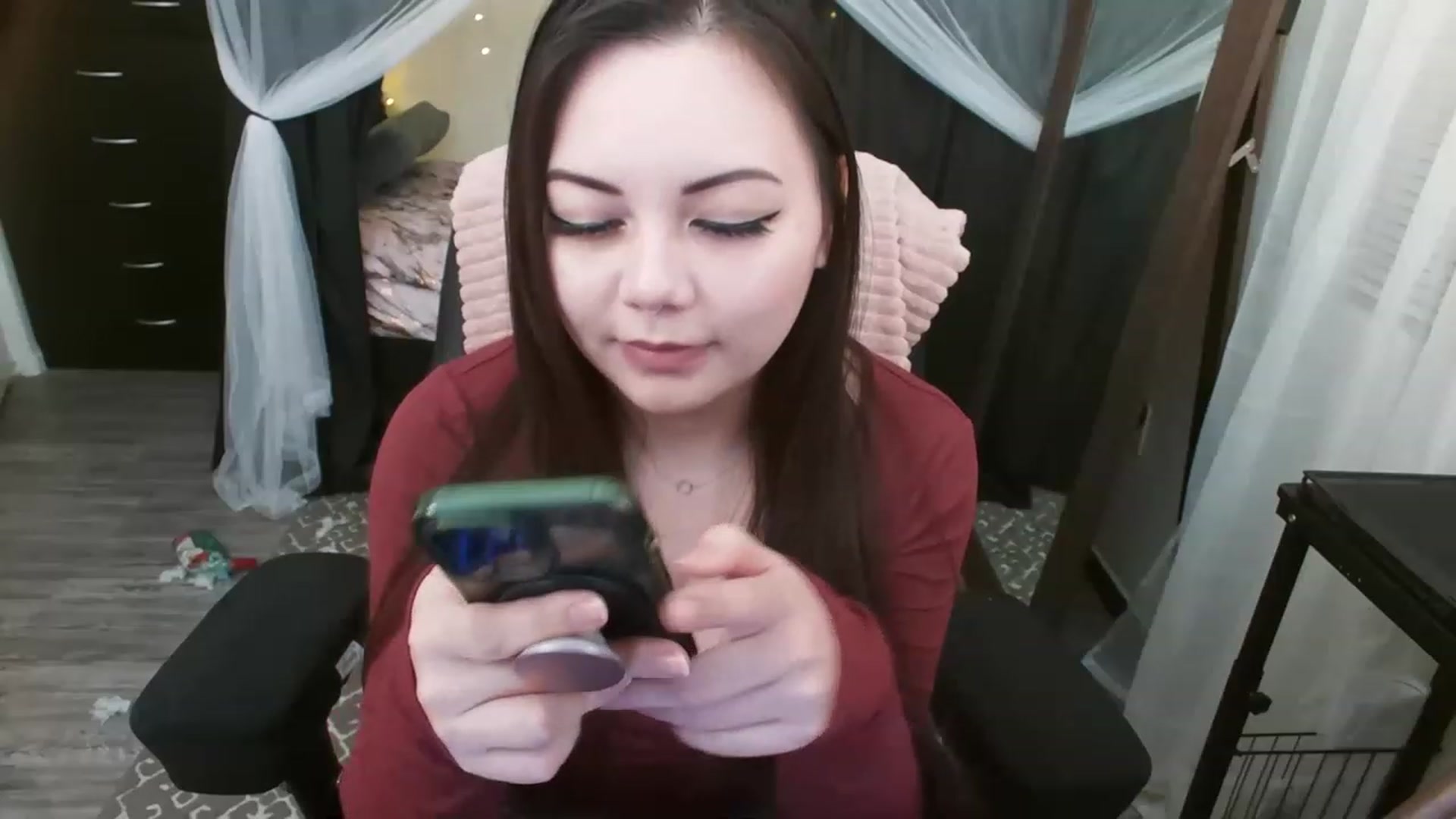 Gallery image thumbnail from Eight_Bit's myfreecams stream on, 12/30/2022, 06:55 image 13 of 20