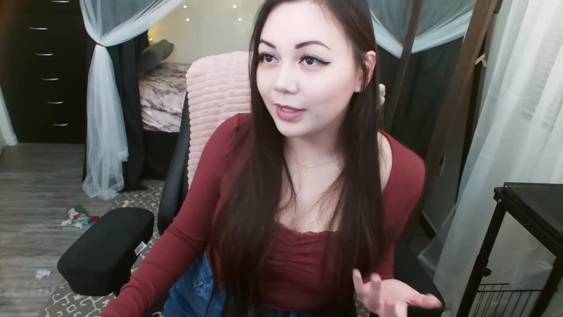 Gallery image thumbnail from Eight_Bit's myfreecams stream on, 12/30/2022, 06:55 image 6 of 20