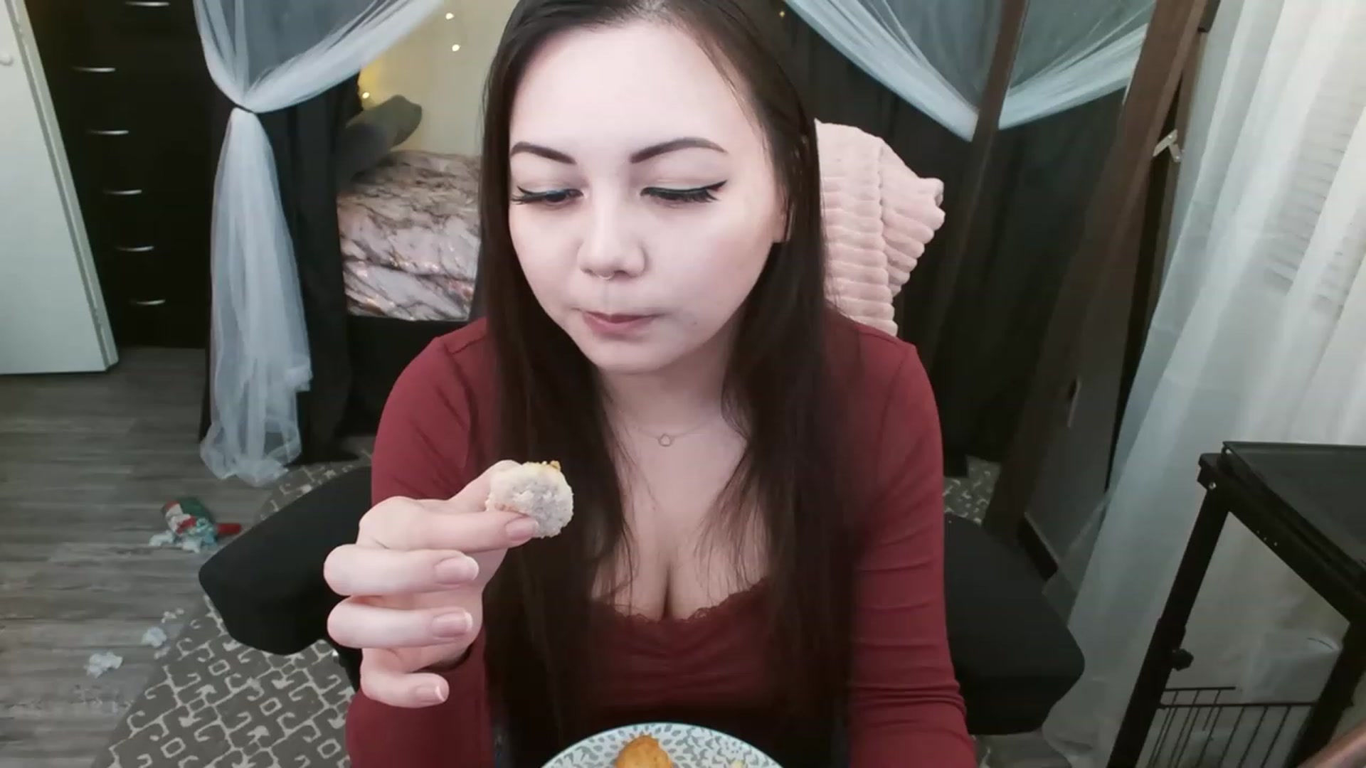 Gallery image thumbnail from Eight_Bit's myfreecams stream on, 12/30/2022, 08:22 image 6 of 20