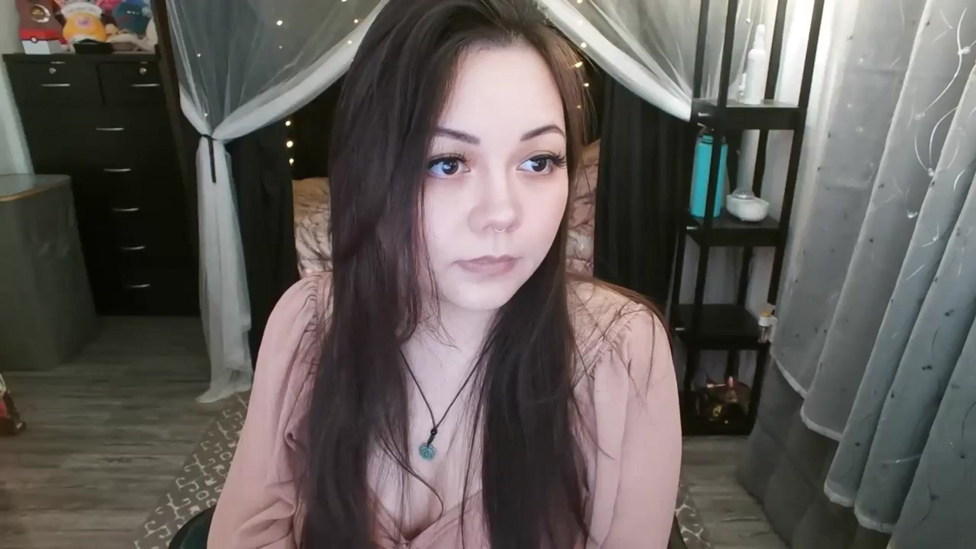 Gallery image thumbnail from Eight_Bit's myfreecams stream on, 02/10/2024, 08:49 image 18 of 20