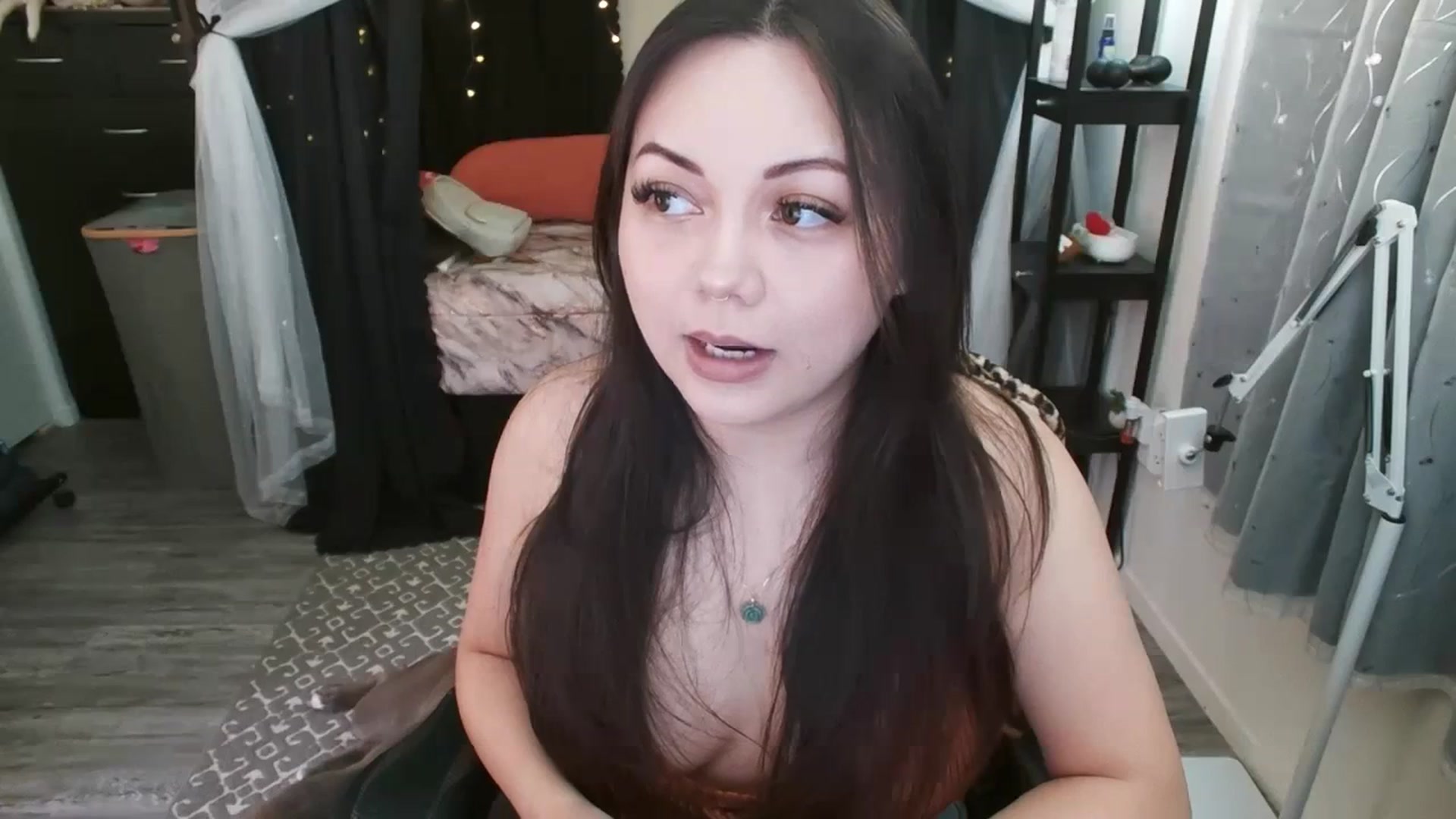 Gallery image thumbnail from Eight_Bit's myfreecams stream on, 03/26/2024, 05:06 image 5 of 20